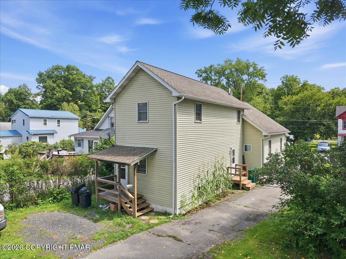 165 Elizabeth Street Property Photo 41