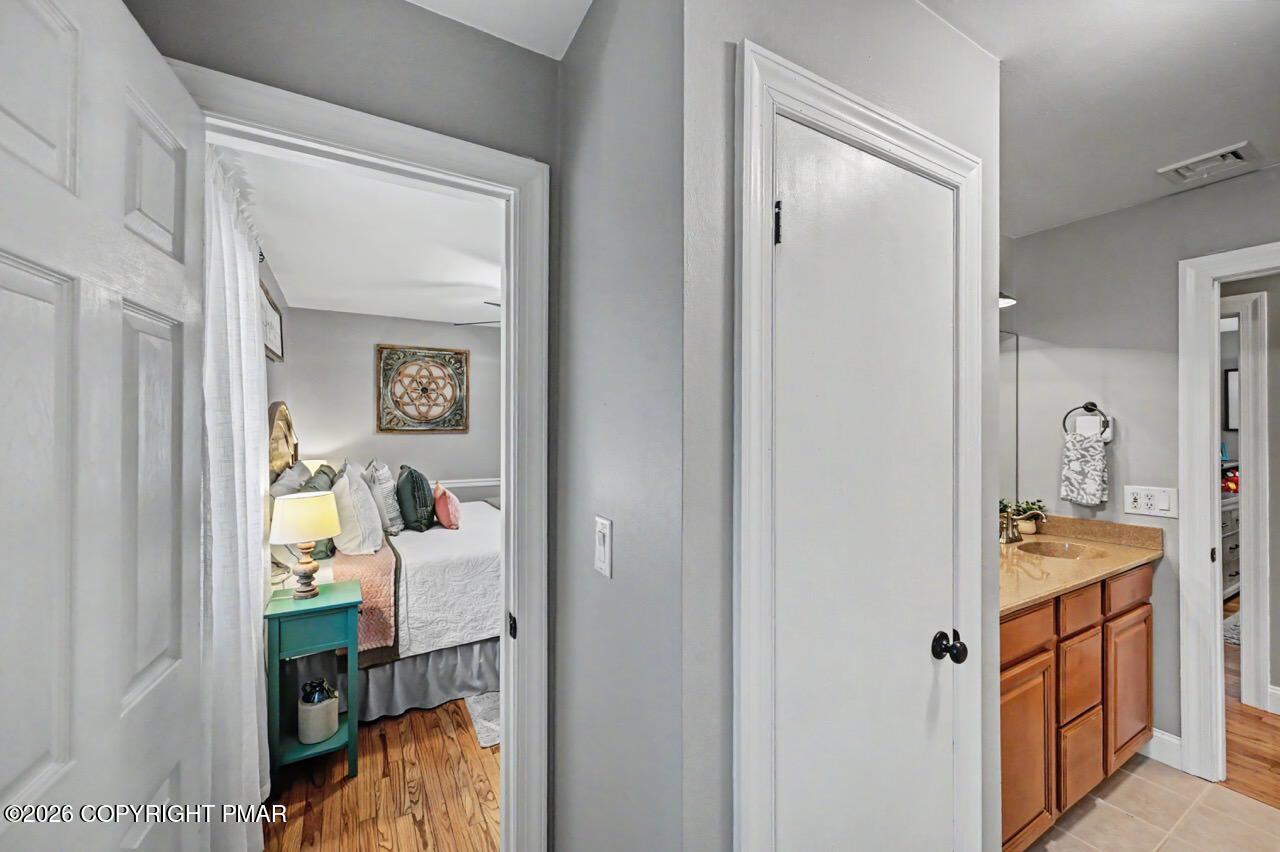 206 Lancelot Drive Property Photo 25