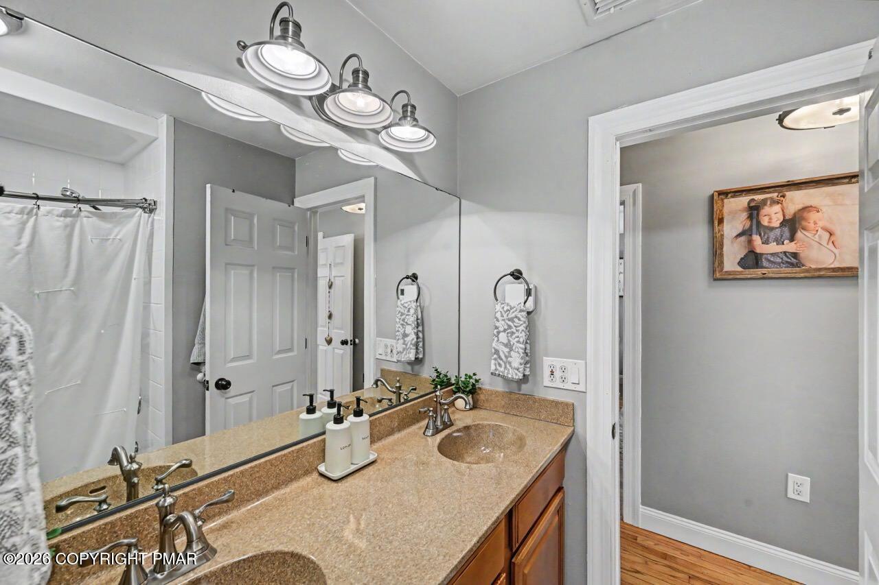 206 Lancelot Drive Property Photo 26