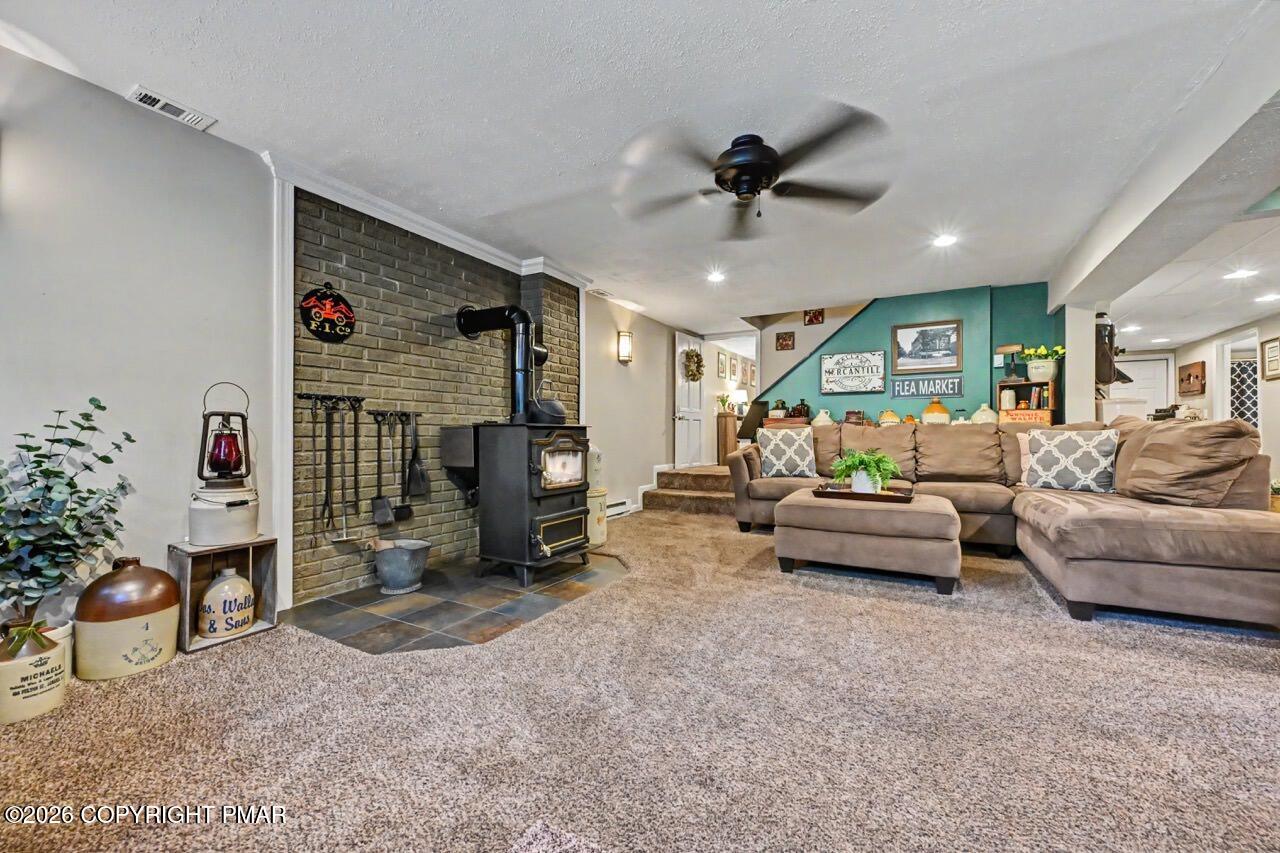 206 Lancelot Drive Property Photo 33