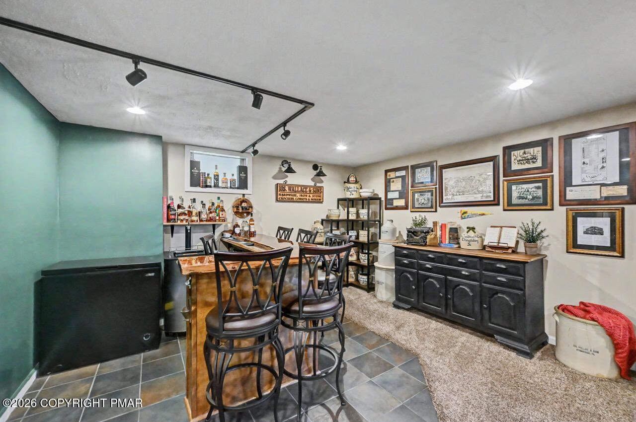 206 Lancelot Drive Property Photo 34