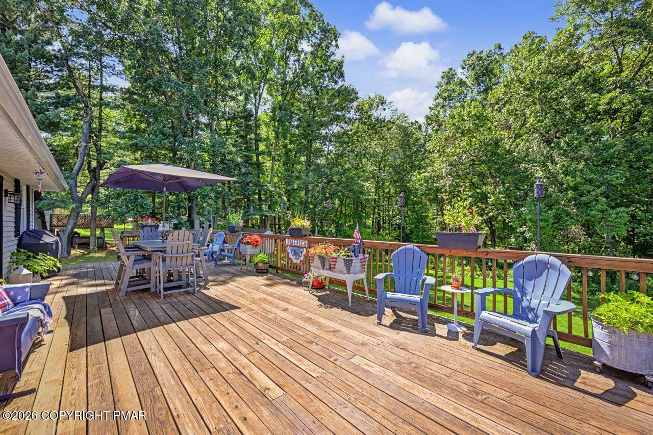 206 Lancelot Drive Property Photo 49