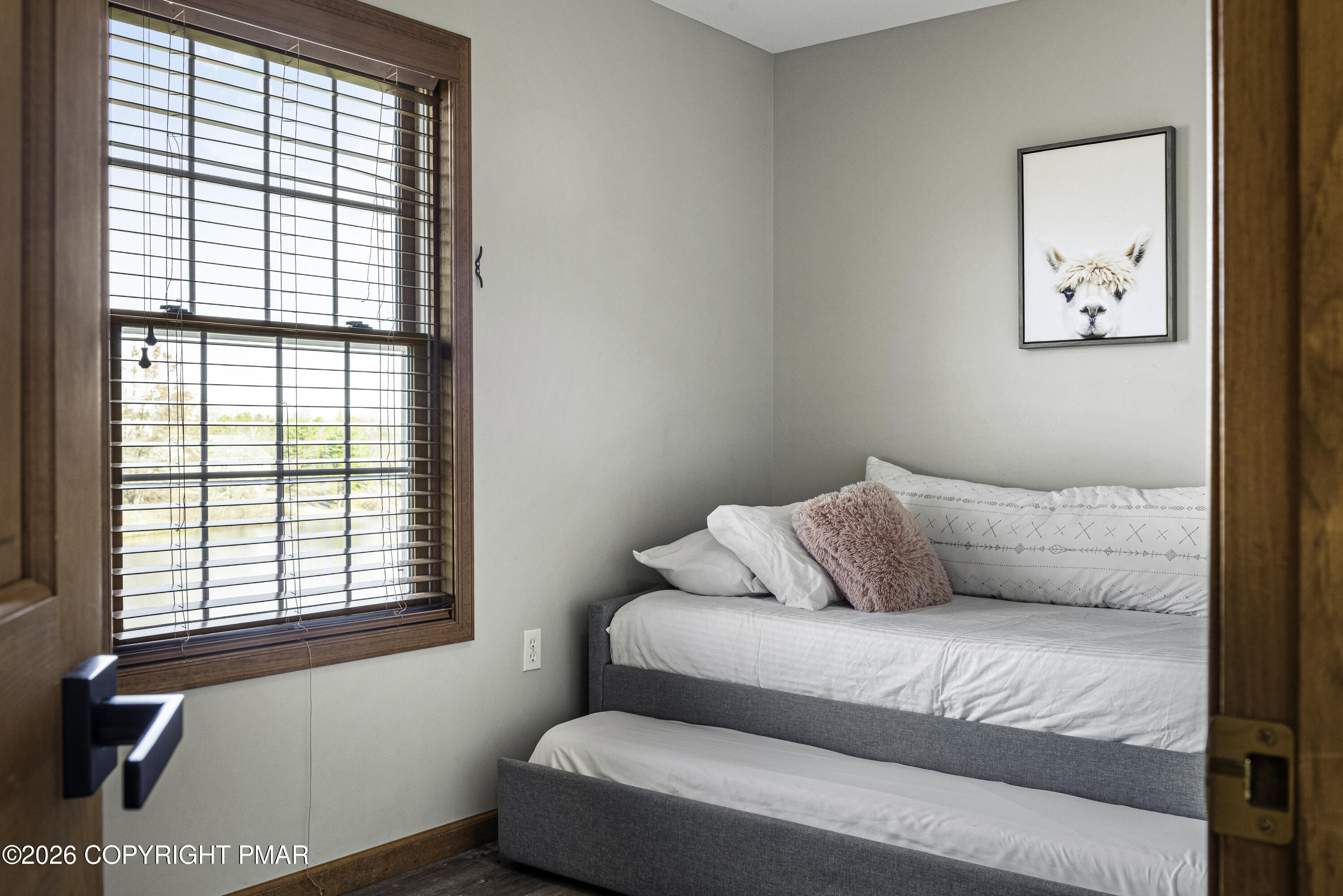125 English Ivy Court Property Photo 25