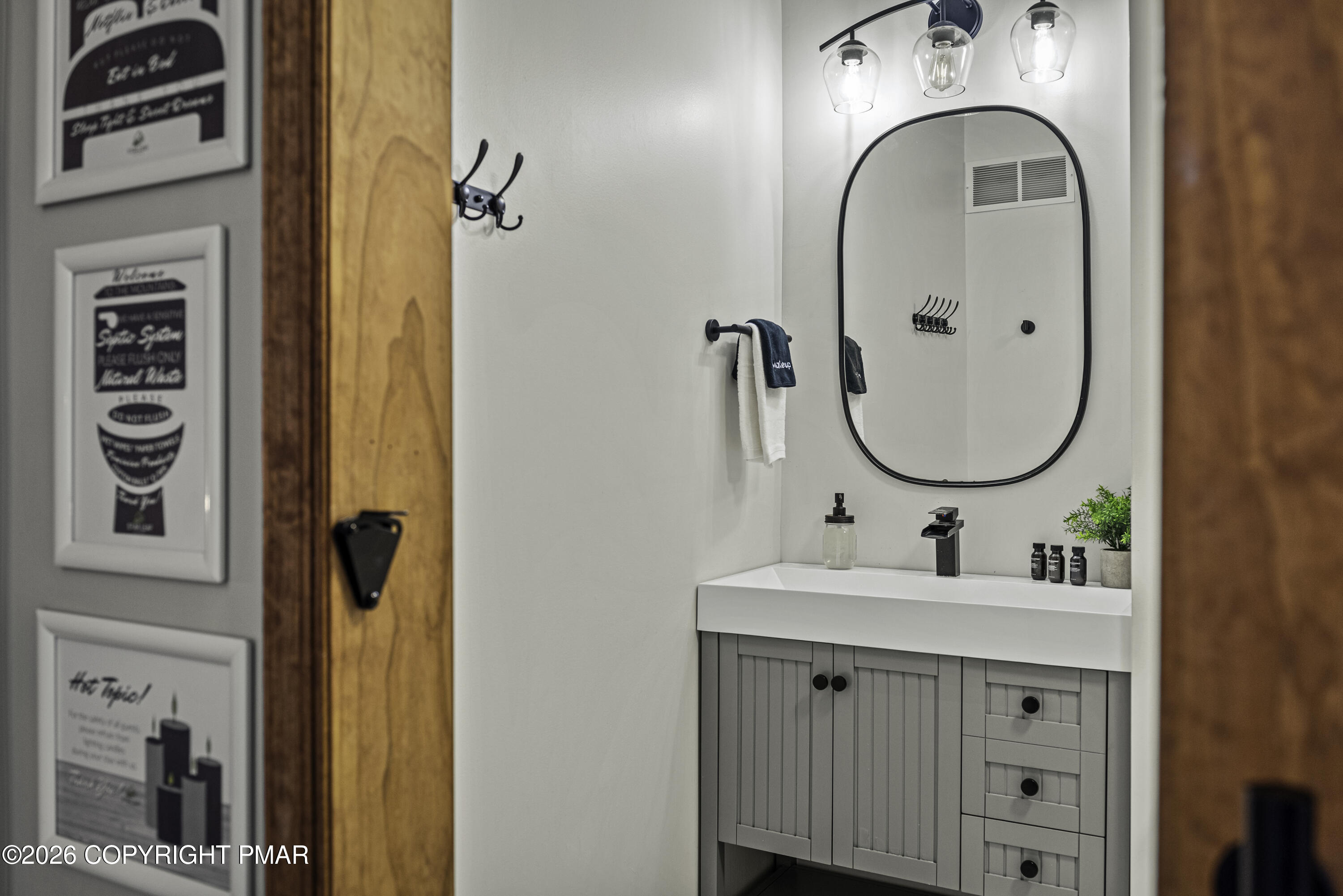 125 English Ivy Court Property Photo 27