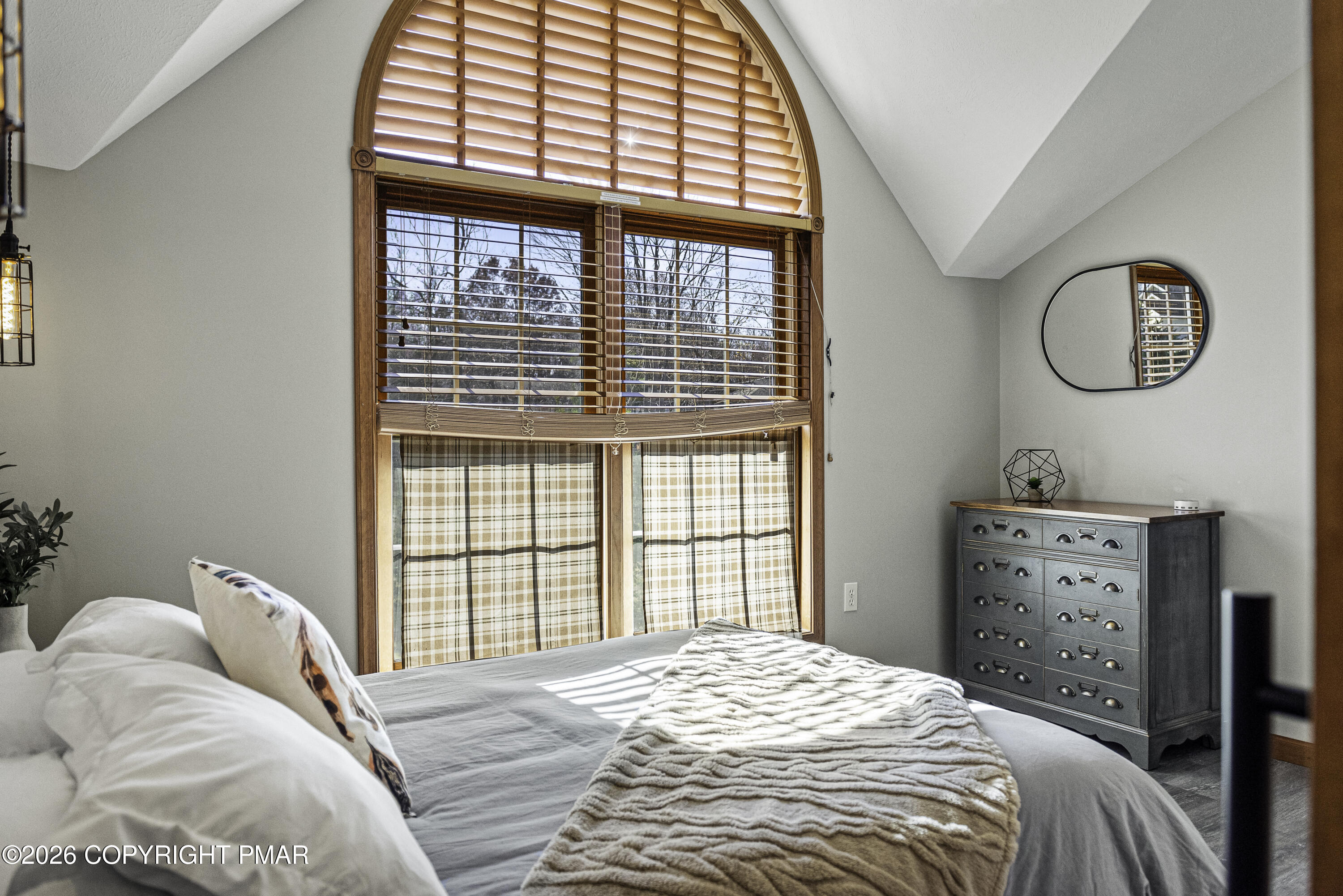 125 English Ivy Court Property Photo 31