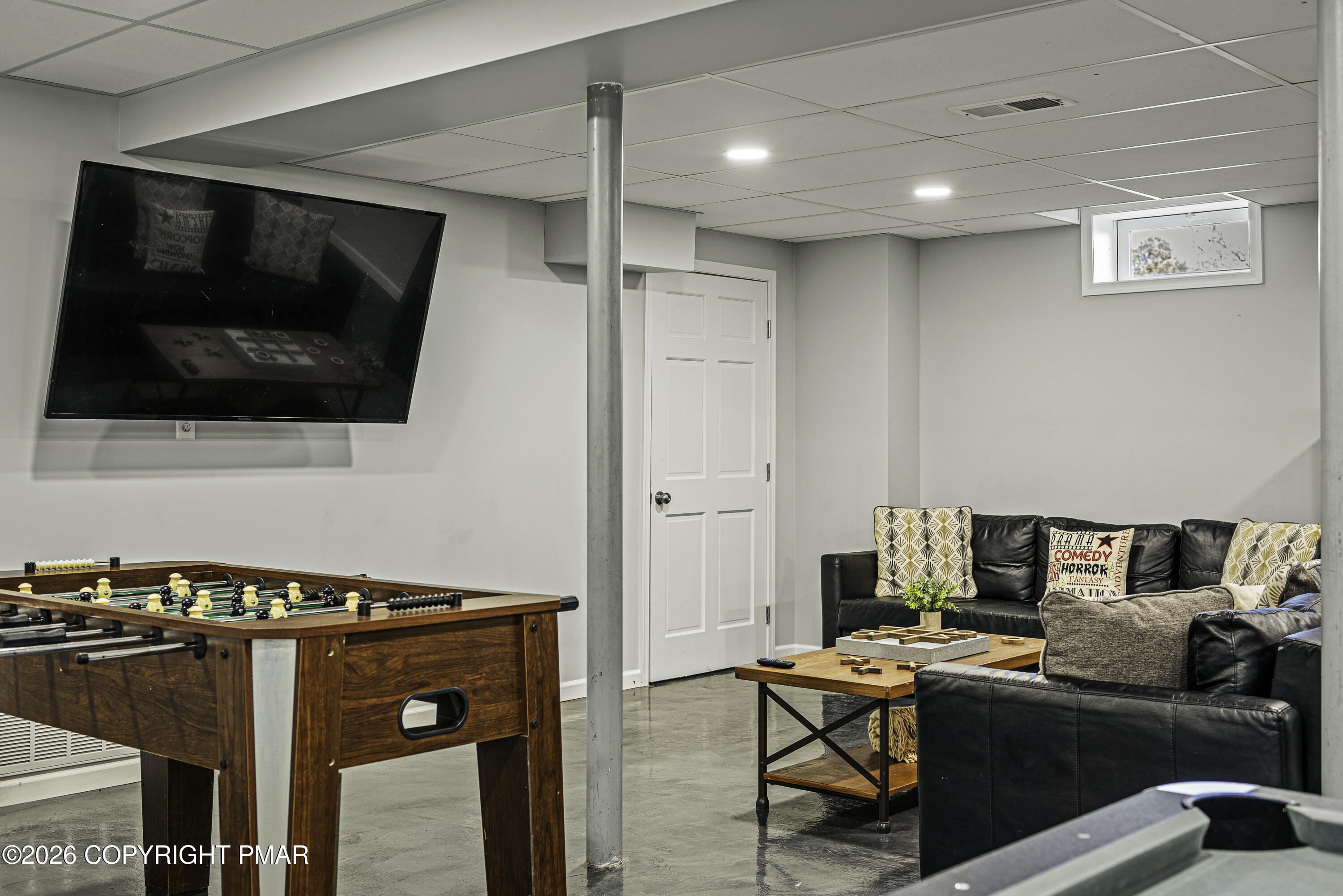 125 English Ivy Court Property Photo 35