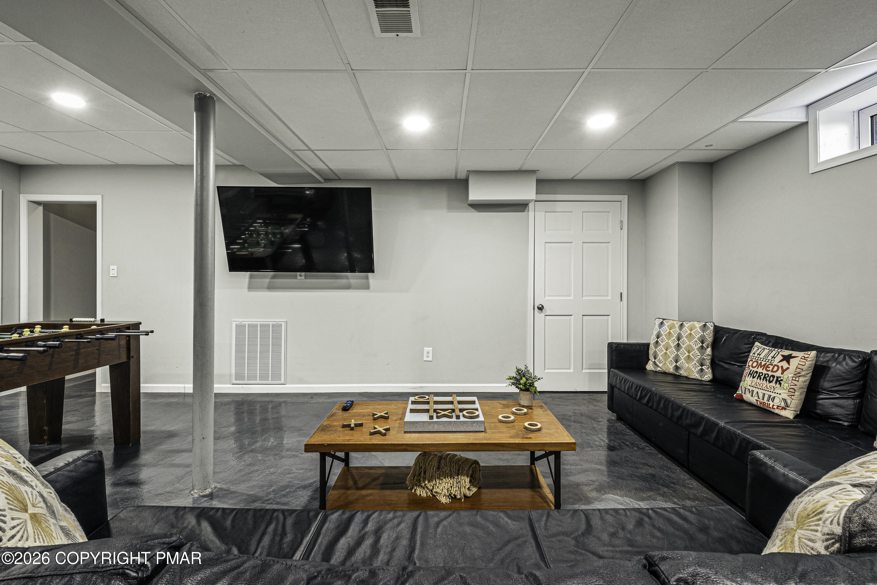 125 English Ivy Court Property Photo 41
