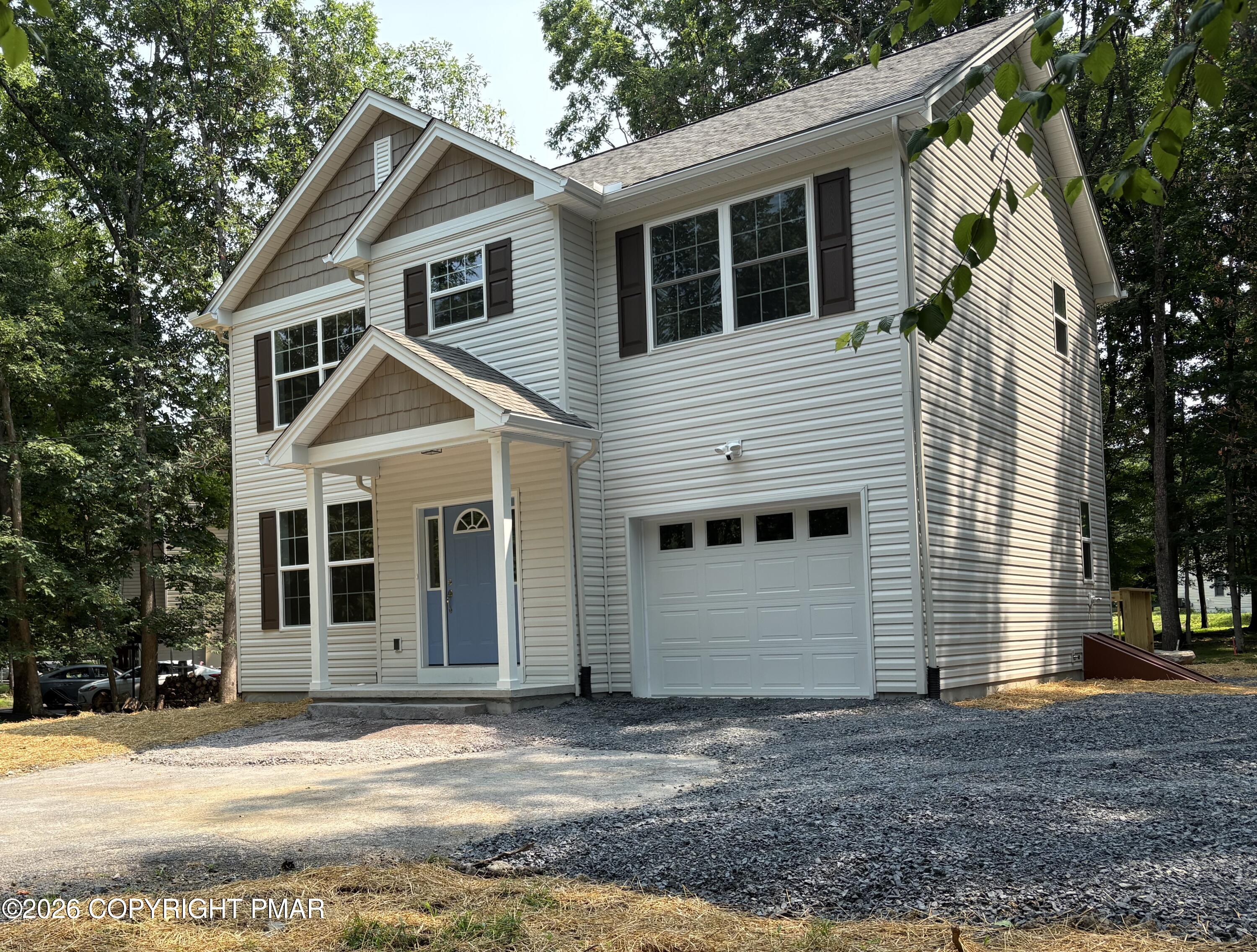4217 Woodacres Drive Property Photo 2