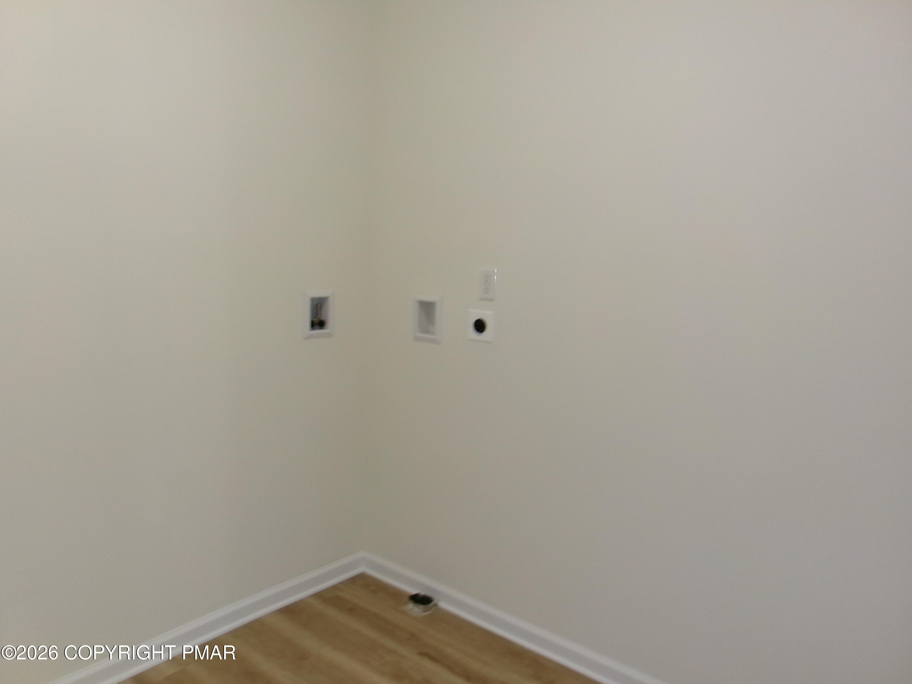 4217 Woodacres Drive Property Photo 22