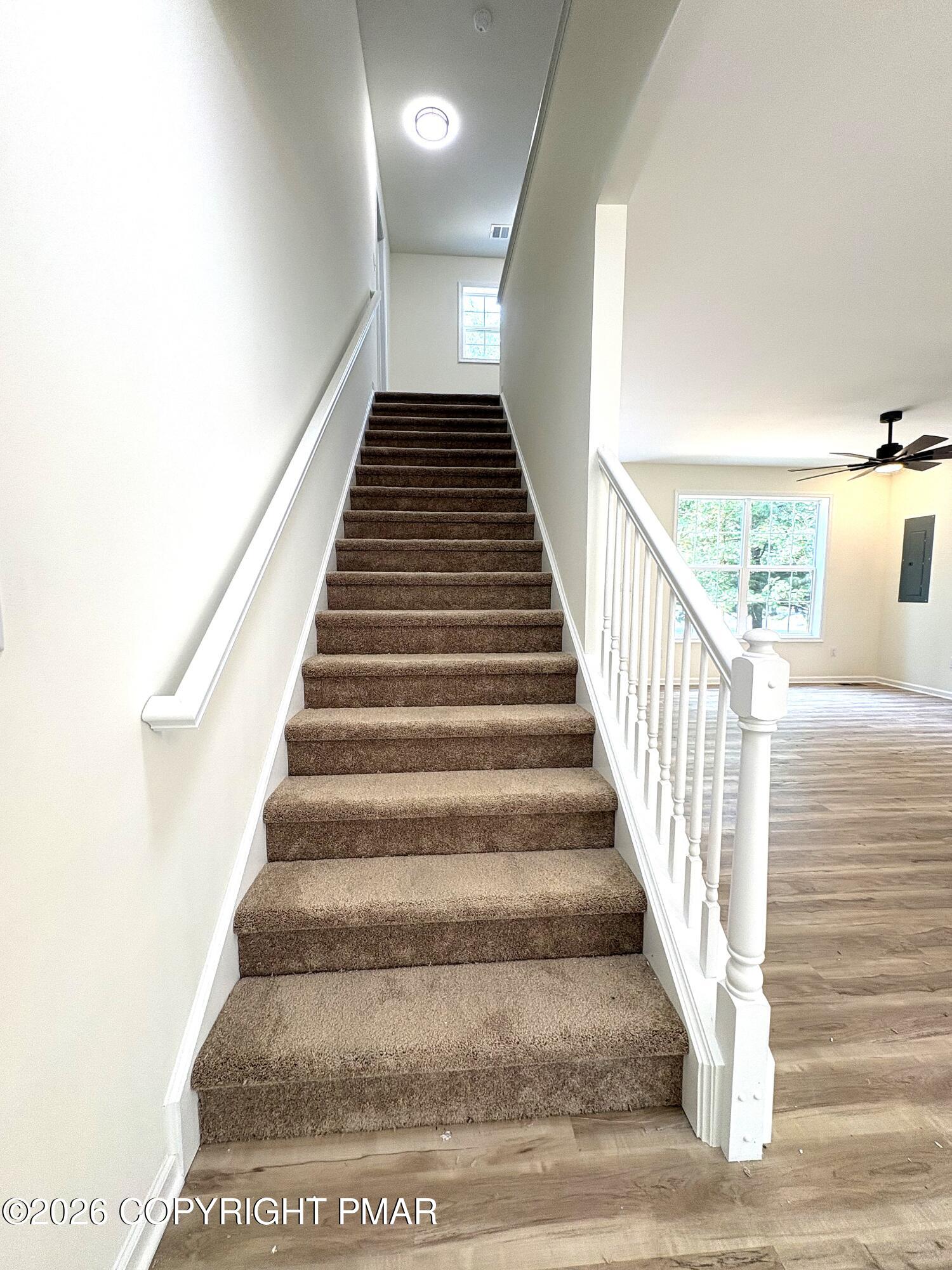 4217 Woodacres Drive Property Photo 24