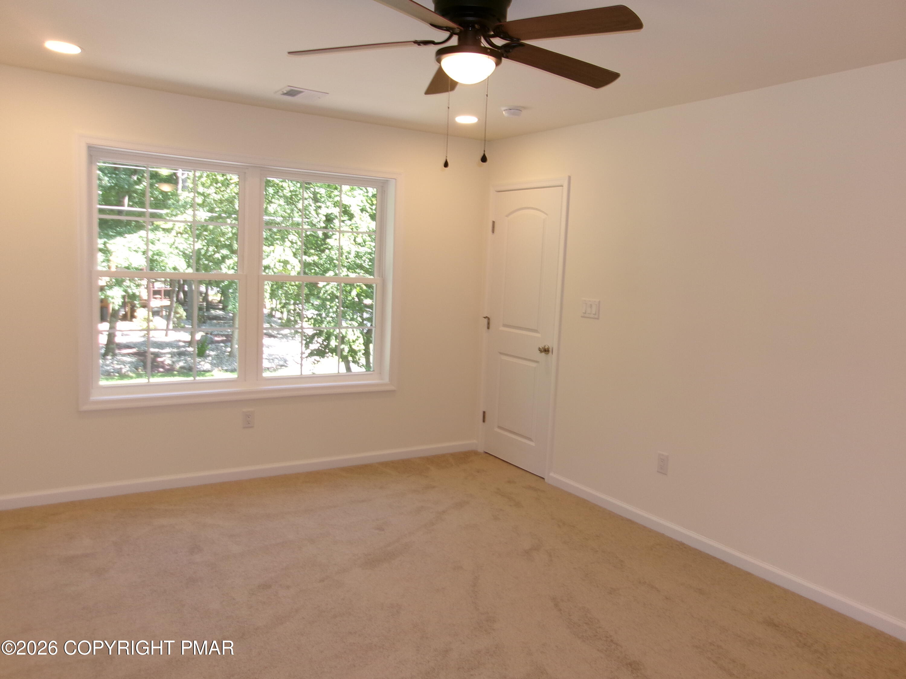 4217 Woodacres Drive Property Photo 28