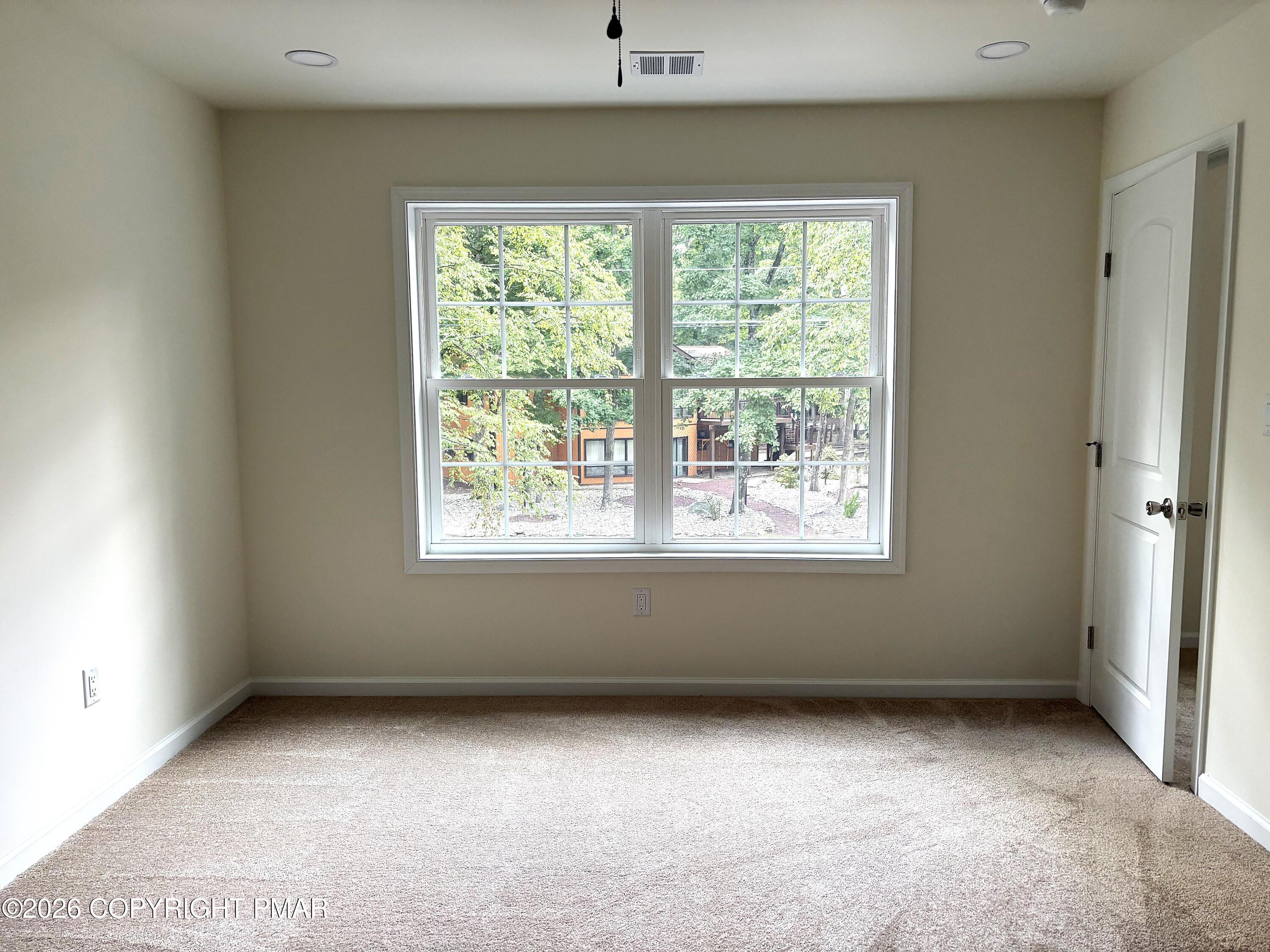 4217 Woodacres Drive Property Photo 30