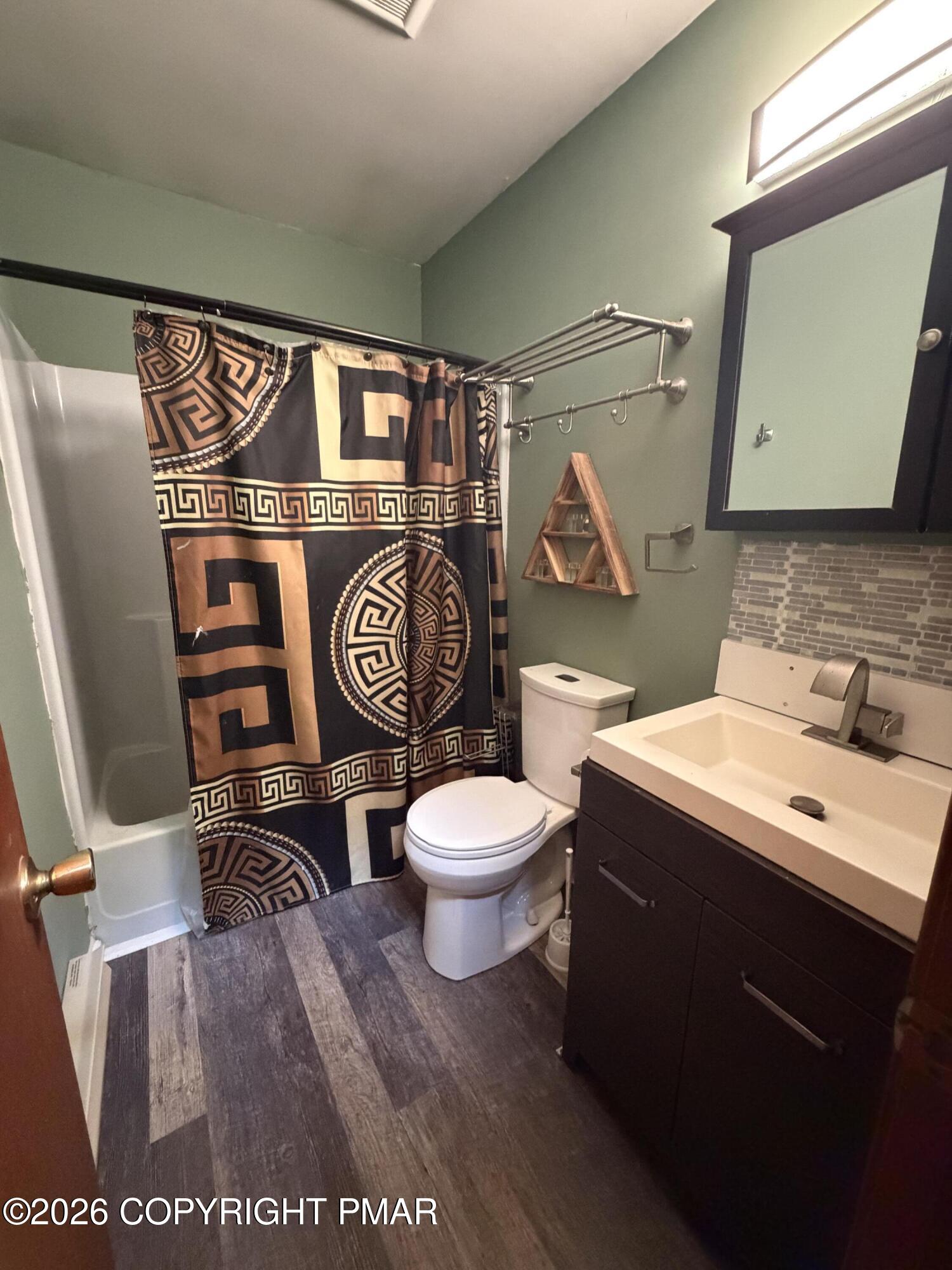 2133 Mallard Court Property Photo 12