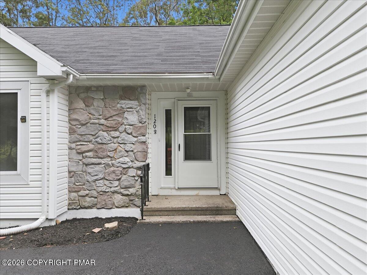 1208 Ironwood Court Property Photo 10