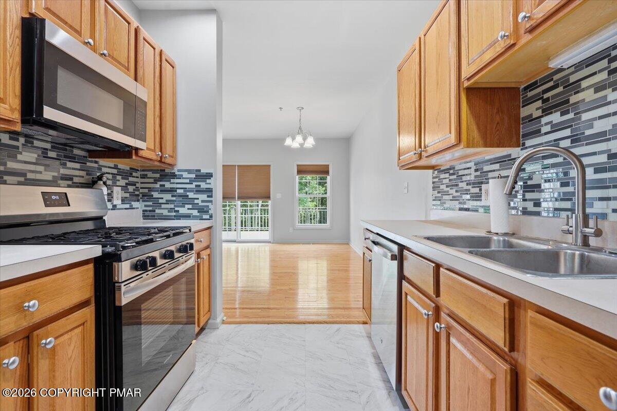 32 Oak Leaf Lane Property Photo 7