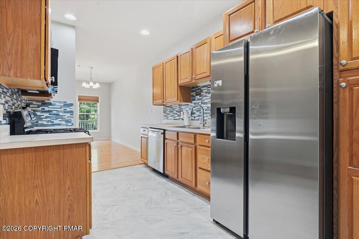 32 Oak Leaf Lane Property Photo 9