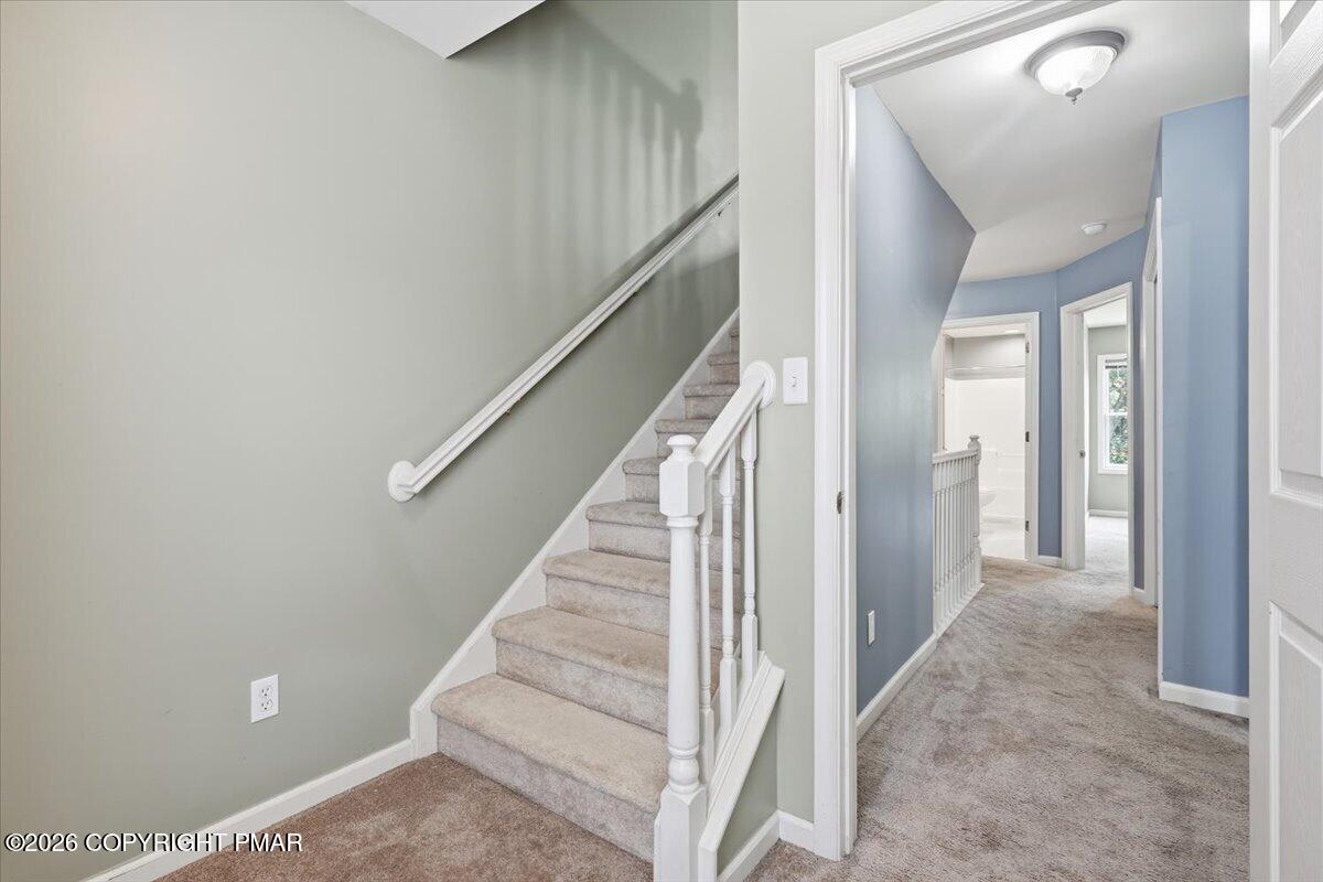 32 Oak Leaf Lane Property Photo 23