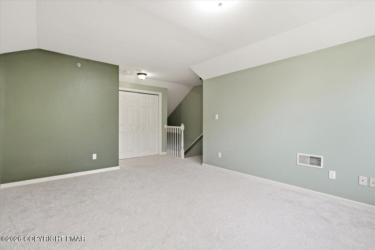 32 Oak Leaf Lane Property Photo 25