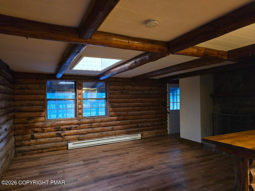 118 Barren Road Property Photo 2