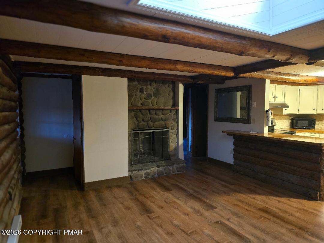 118 Barren Road Property Photo 7