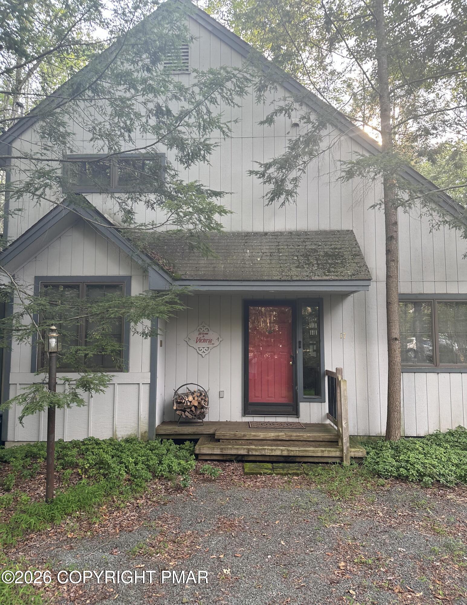 131 Winding Hill Road Property Photo 1