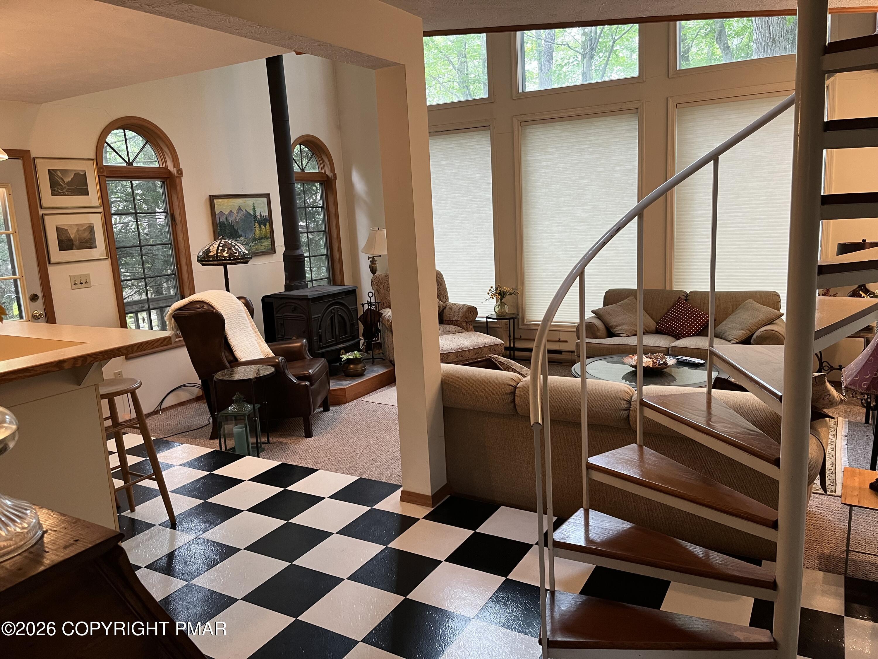 131 Winding Hill Road Property Photo 6