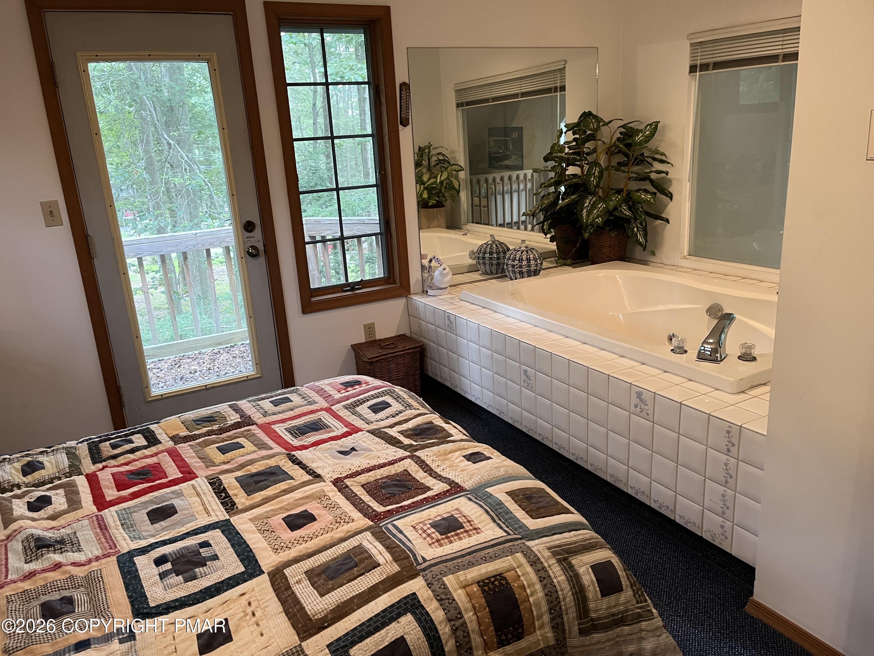 131 Winding Hill Road Property Photo 8