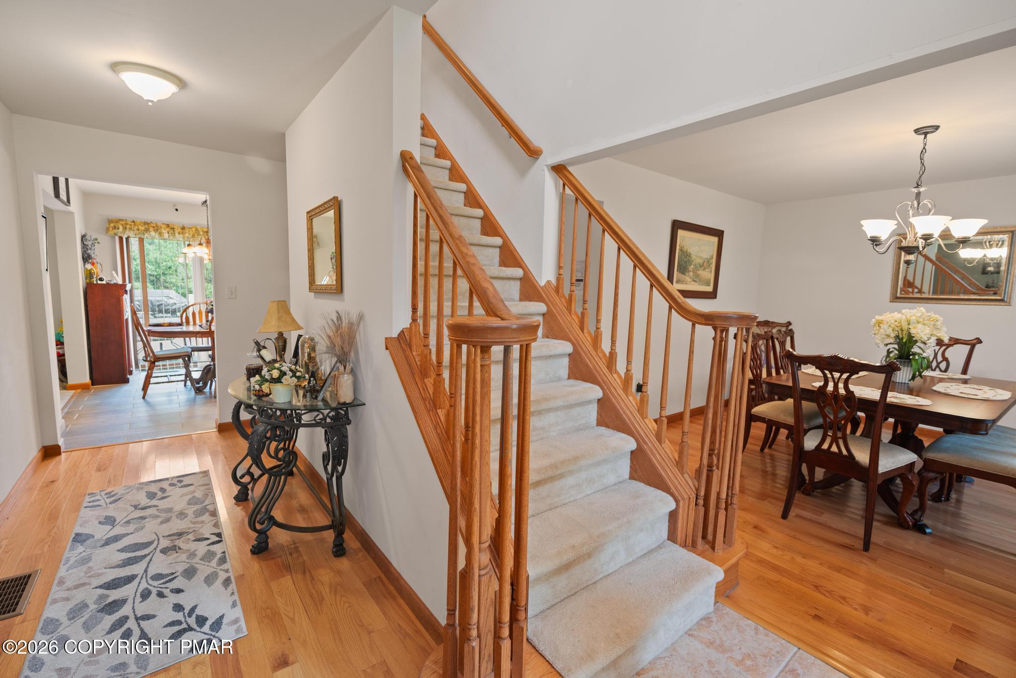 965 Cricket Lane Property Photo 4