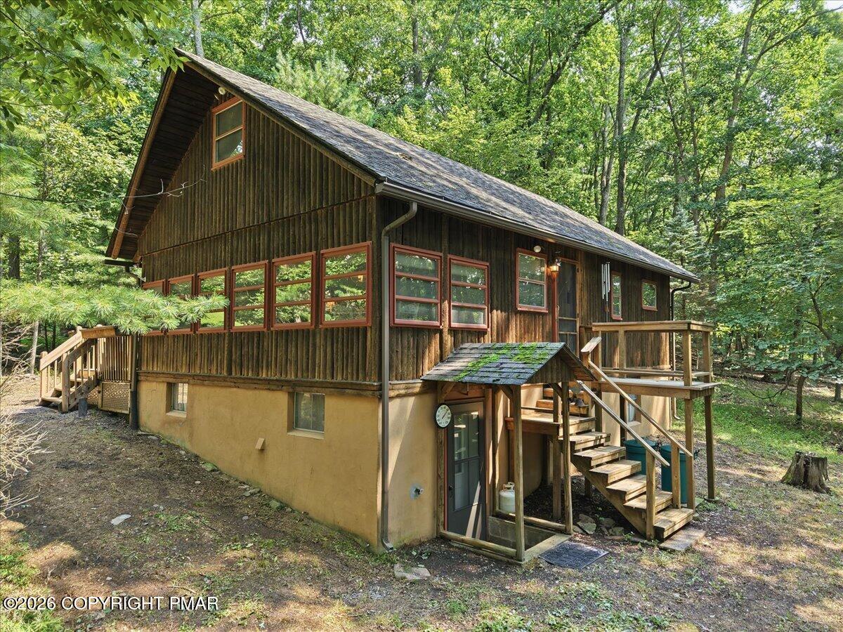 130 Rose Lane Property Photo 4