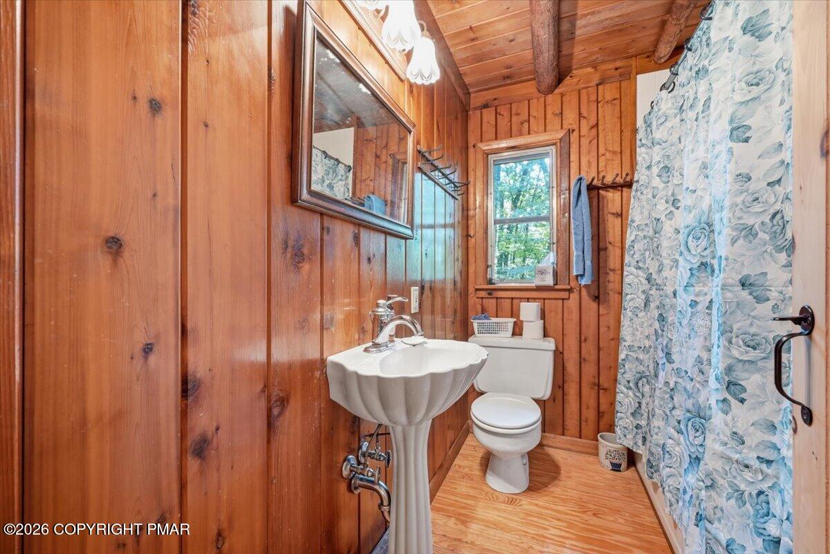 130 Rose Lane Property Photo 32