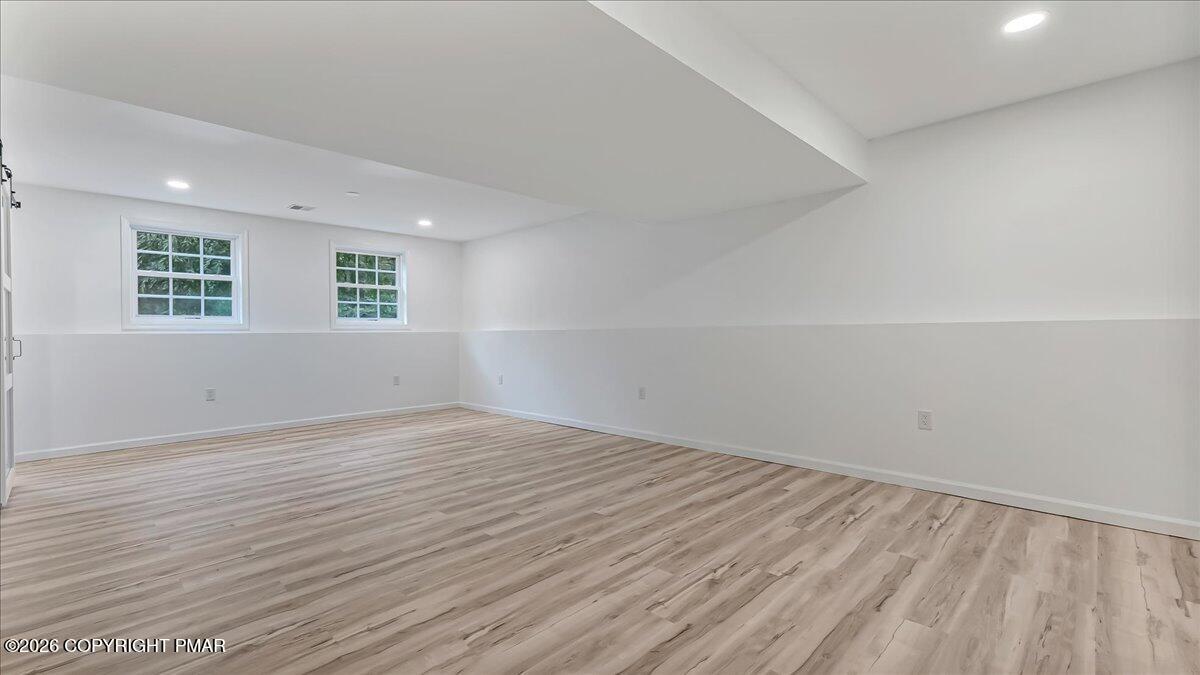 2704 Starlight Terrace Property Photo 39