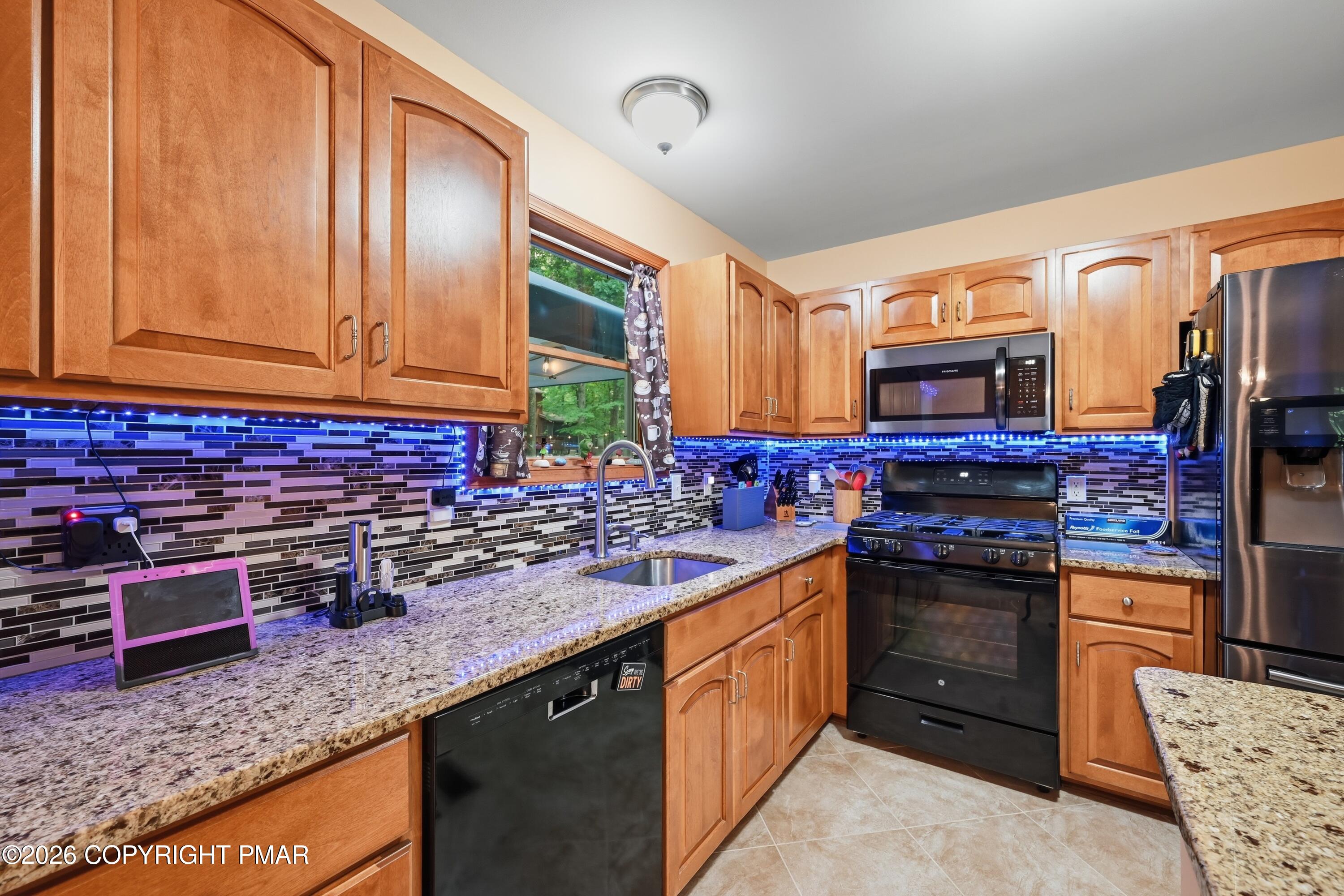 7109 Oakland Terrace Property Photo 23
