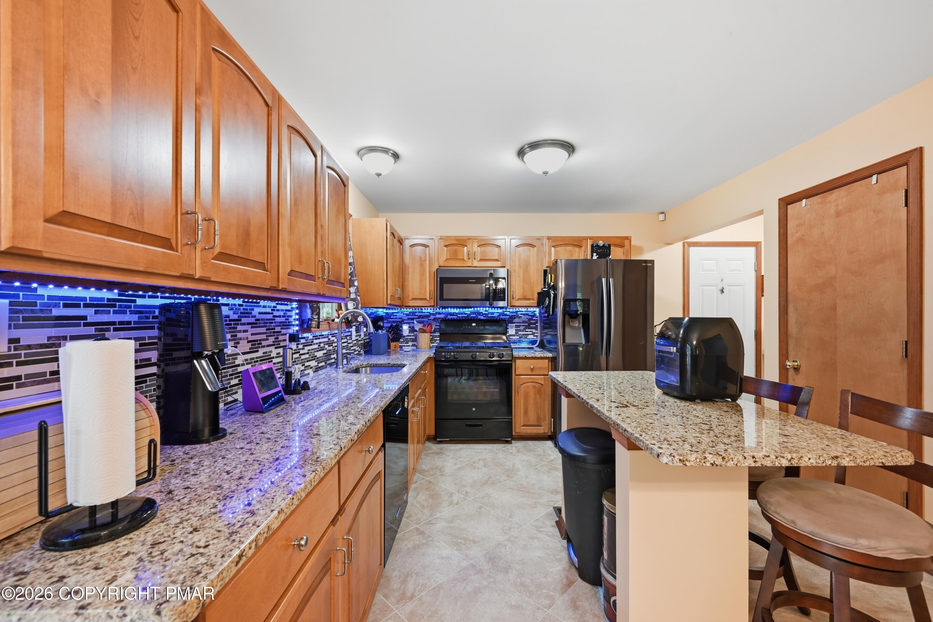 7109 Oakland Terrace Property Photo 24