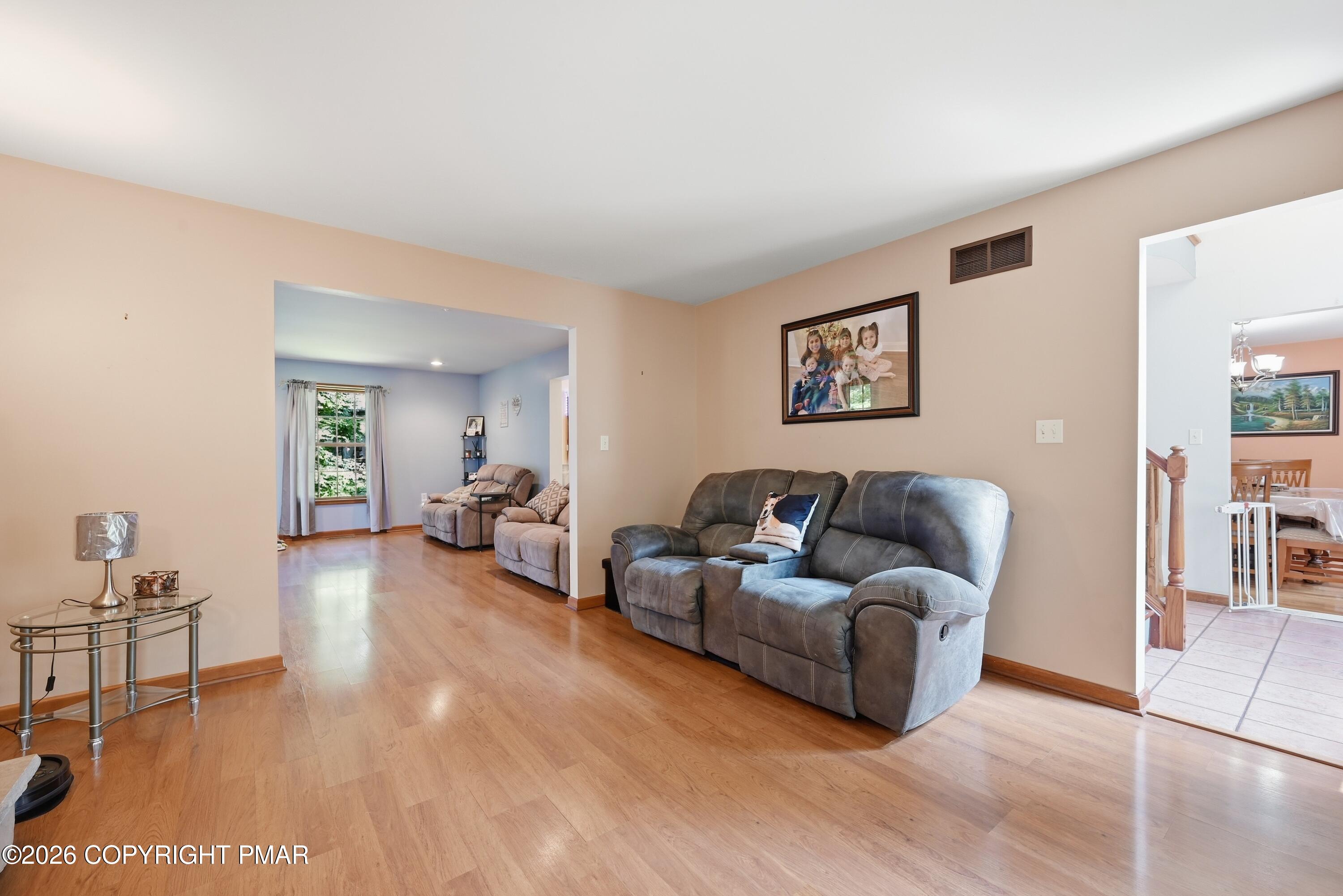 7109 Oakland Terrace Property Photo 32