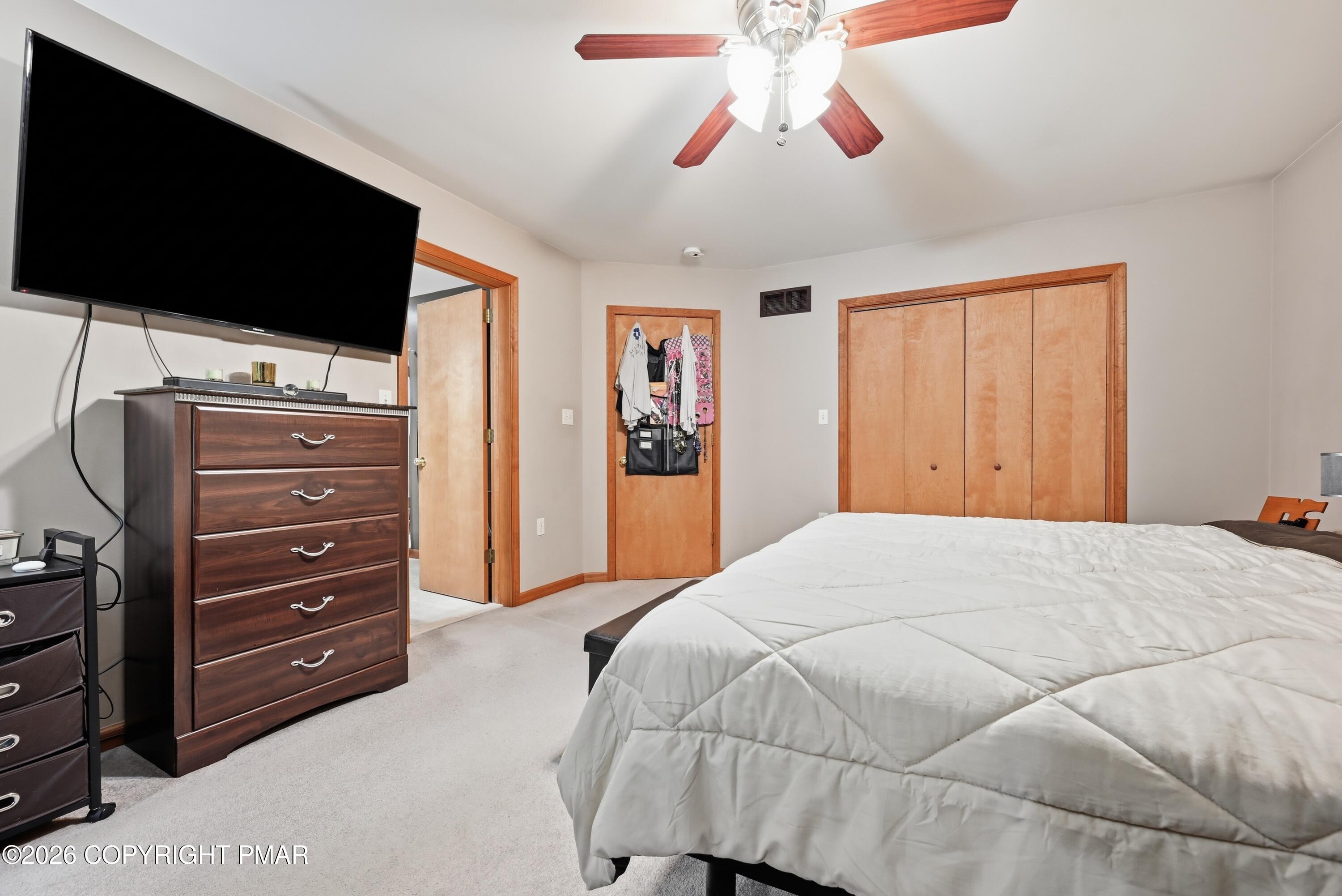 7109 Oakland Terrace Property Photo 41