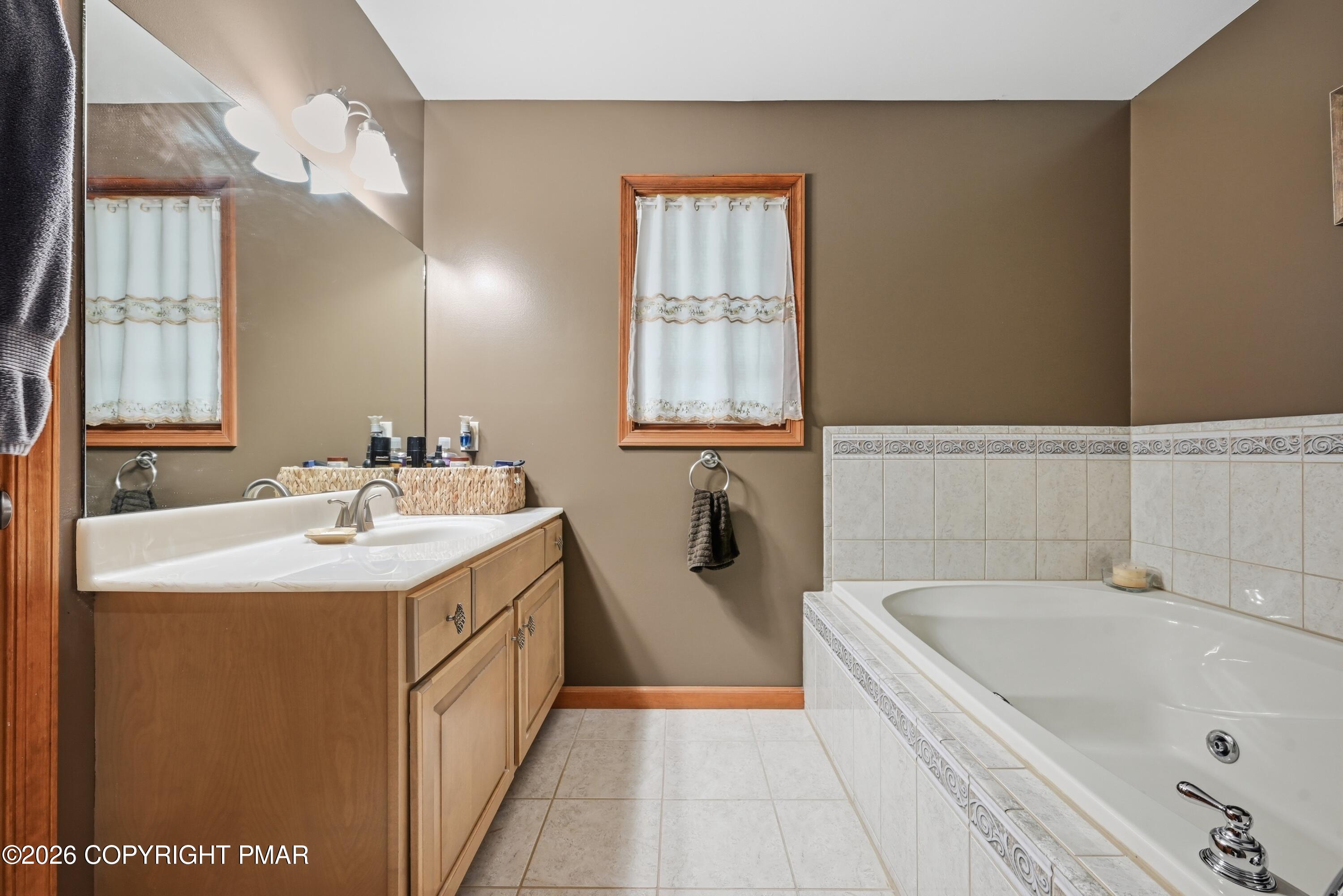 7109 Oakland Terrace Property Photo 43