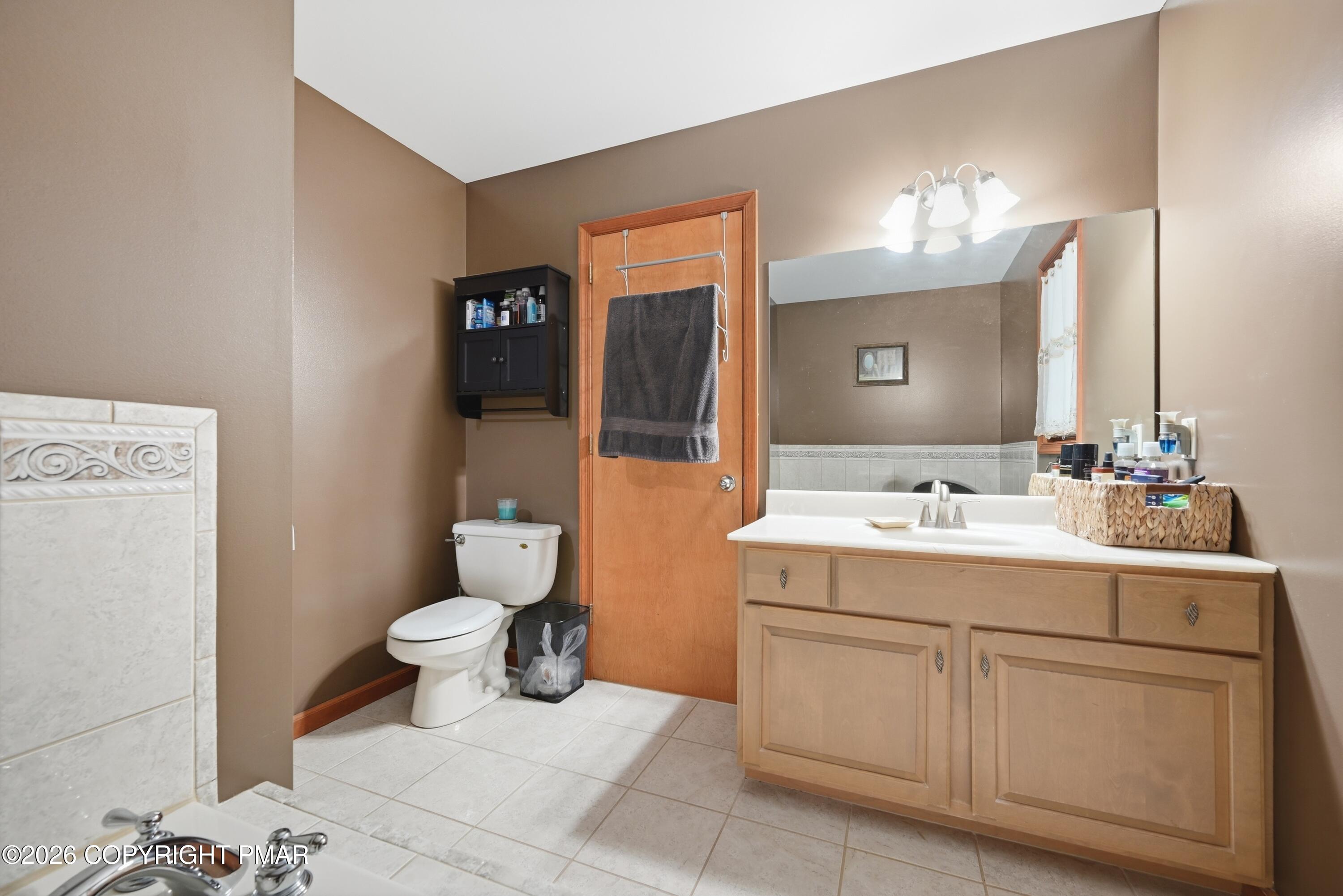7109 Oakland Terrace Property Photo 46