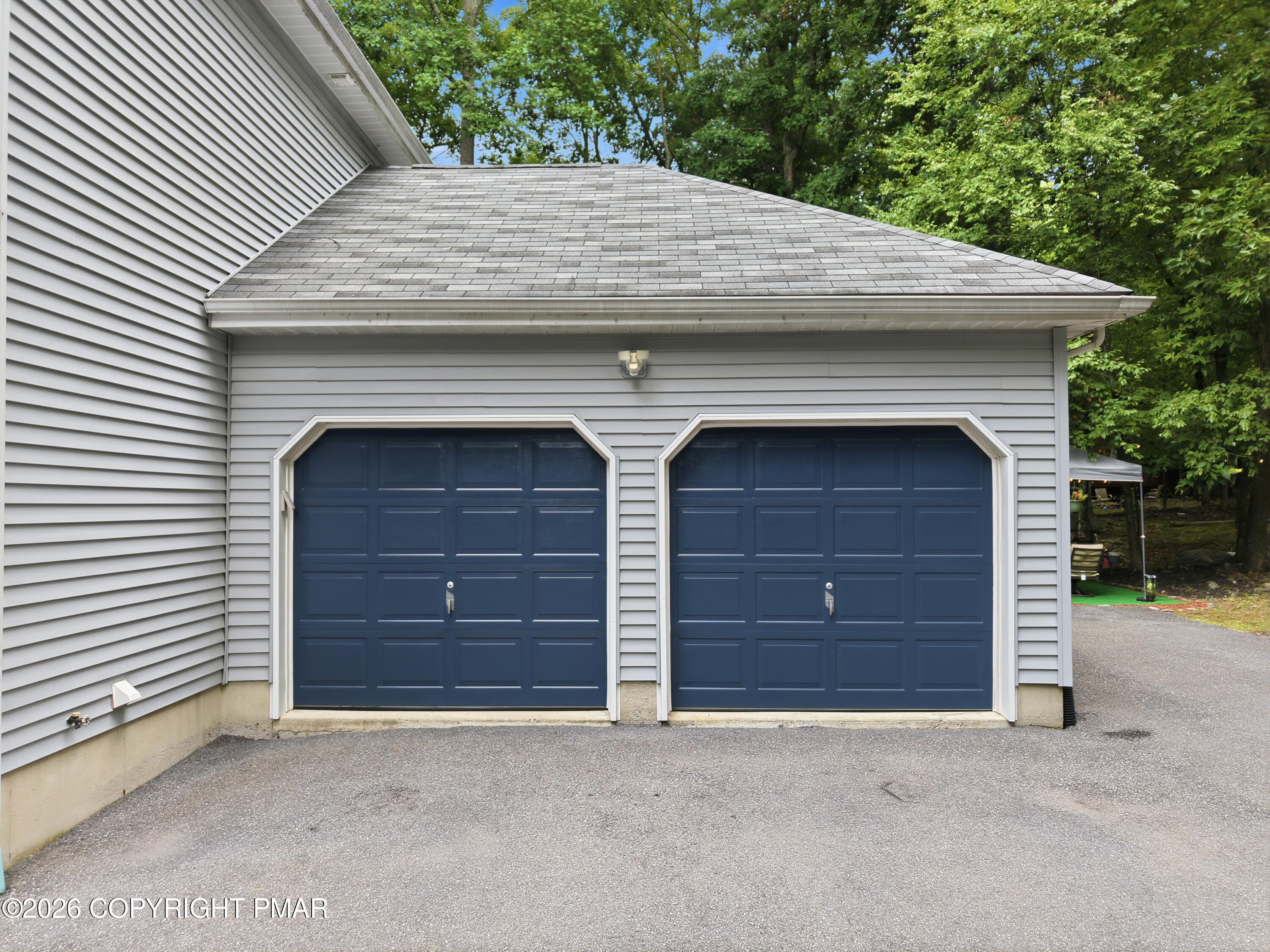 7109 Oakland Terrace Property Photo 66
