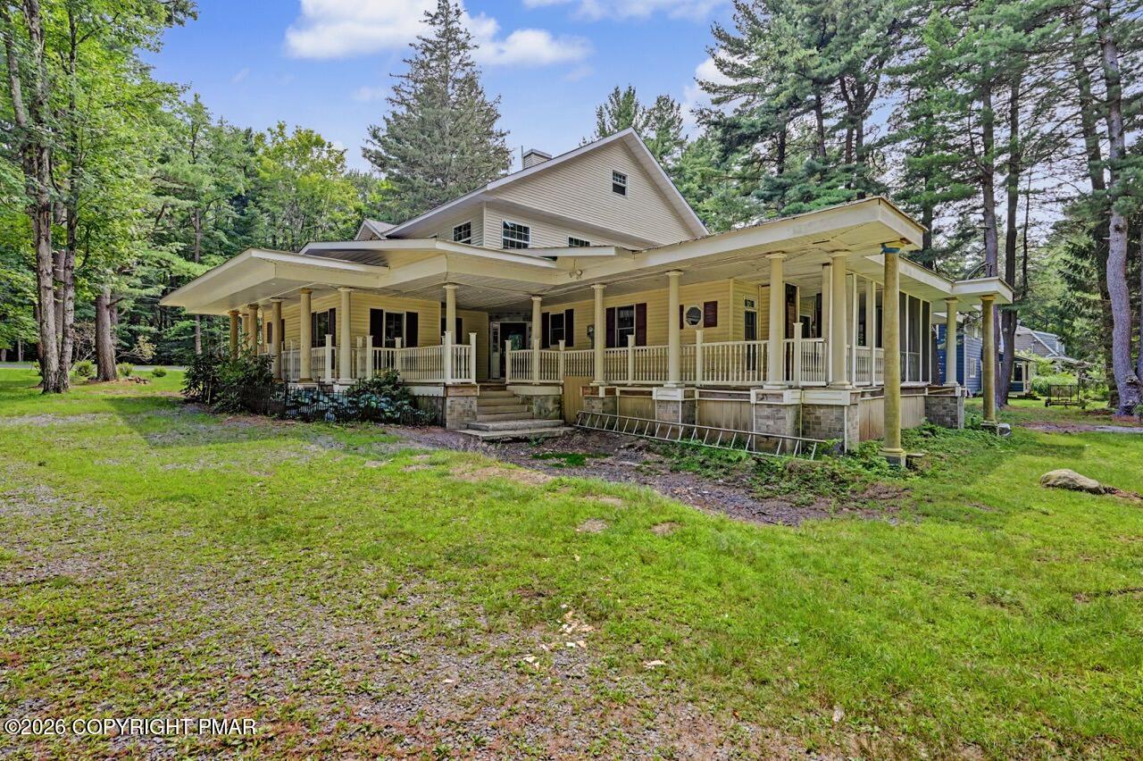 5241 Pocono Crest Road Property Photo 3