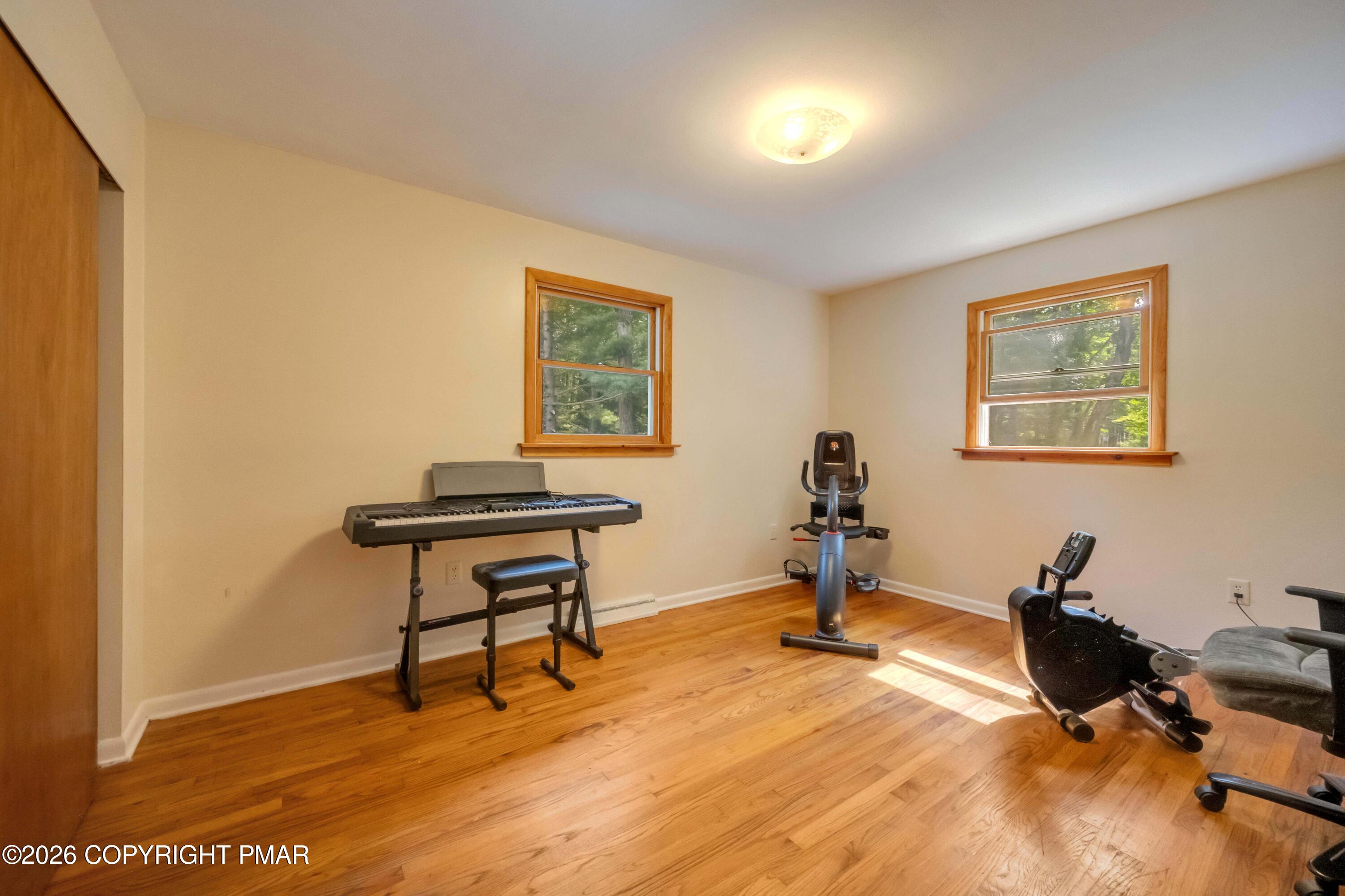 6469 Laurel Road Property Photo 11