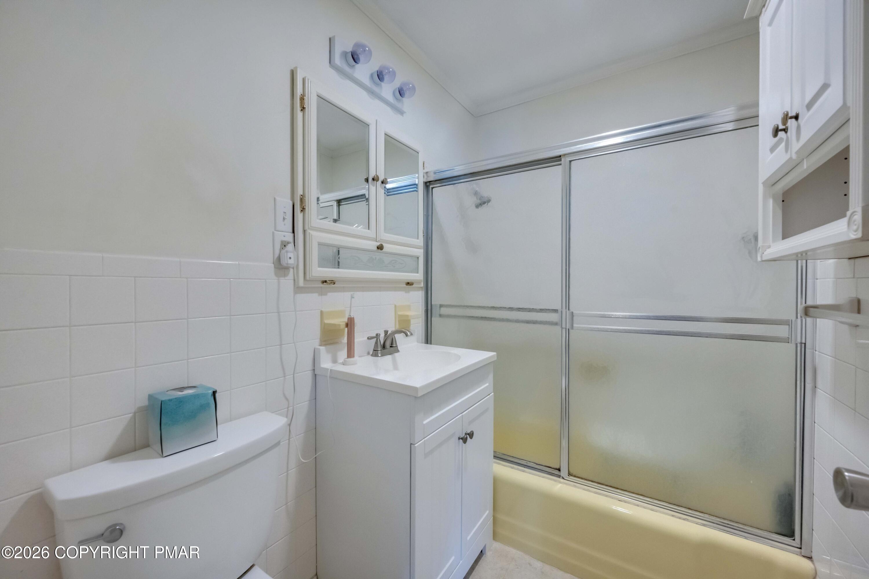 6469 Laurel Road Property Photo 12