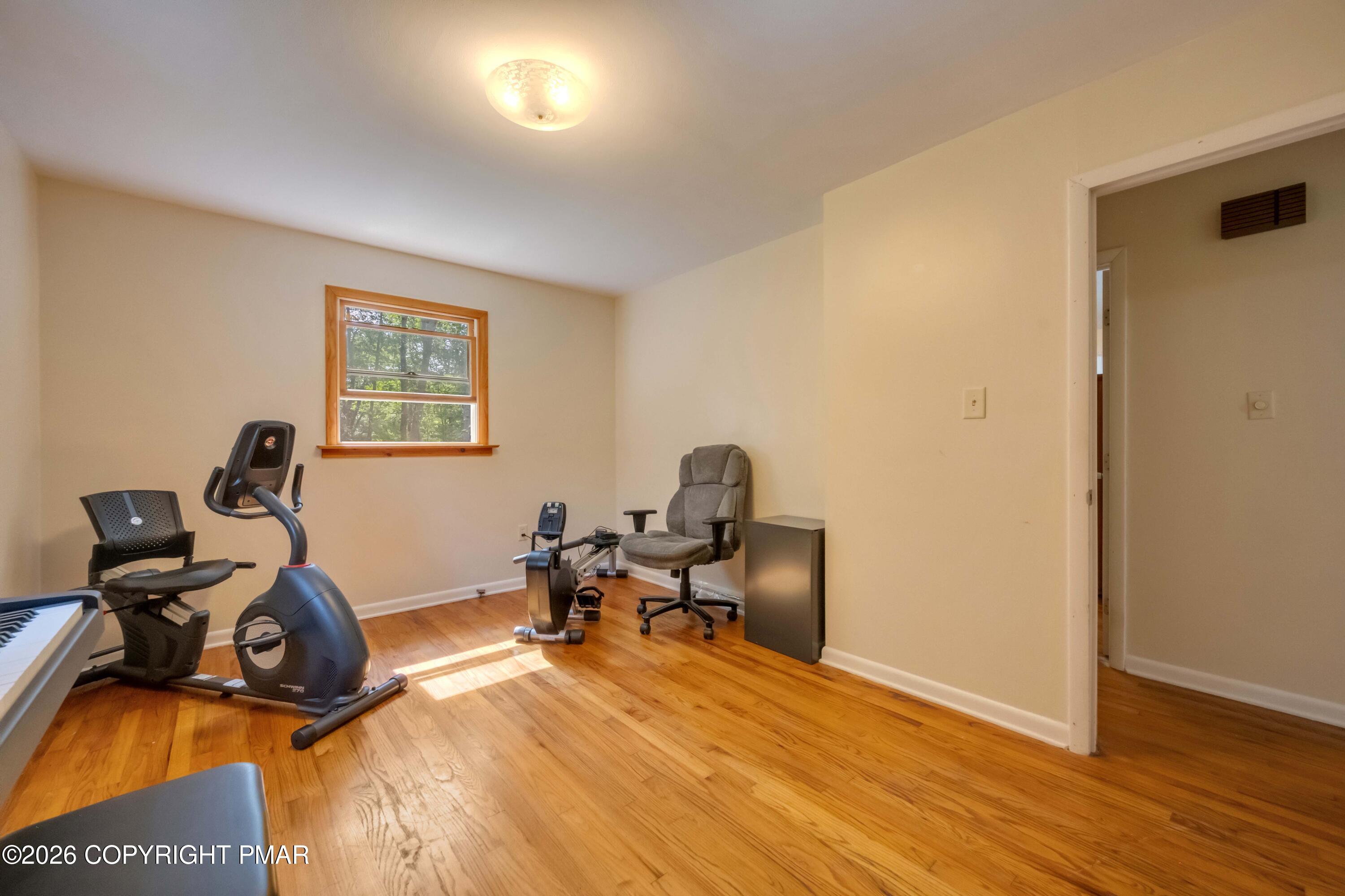6469 Laurel Road Property Photo 14