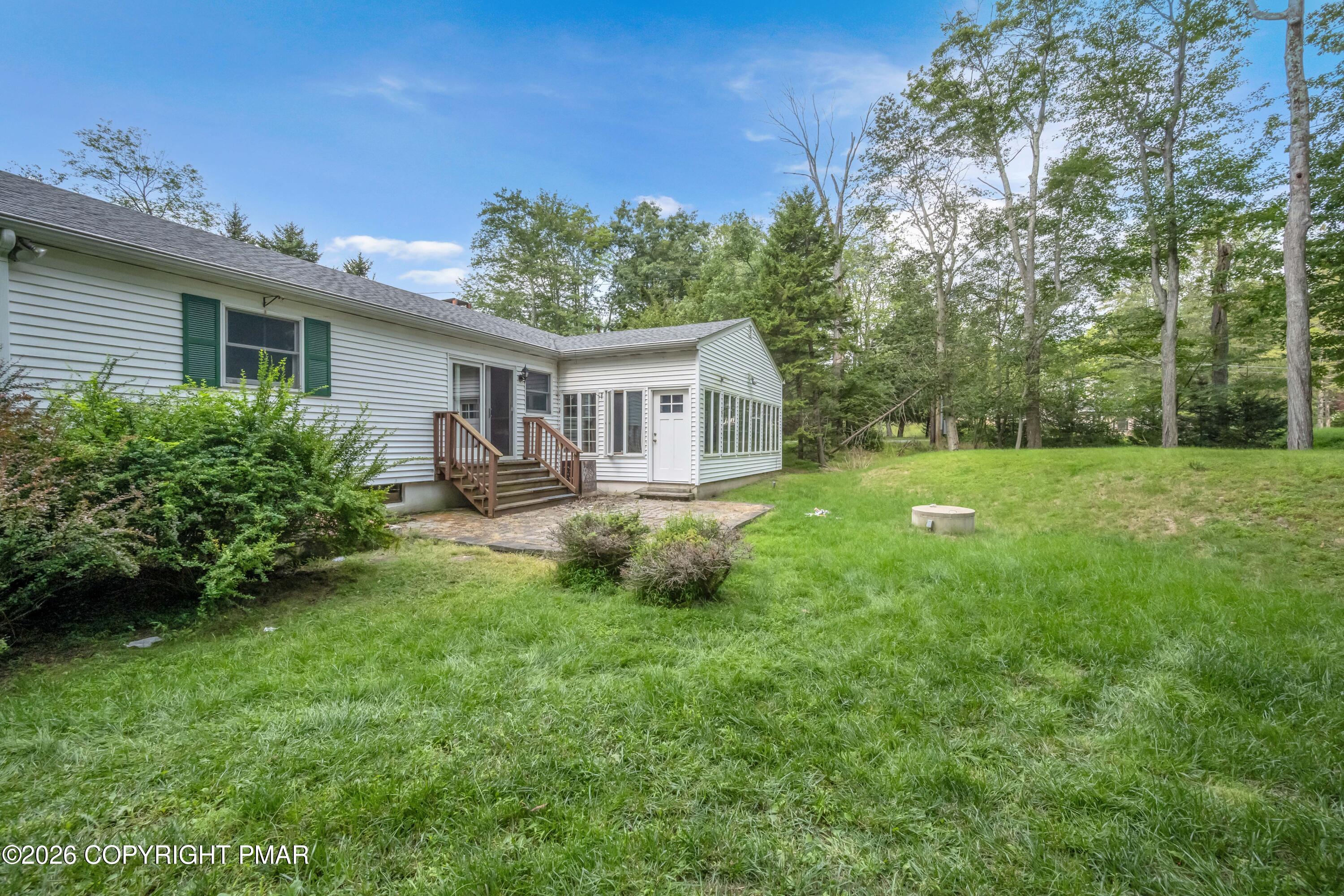 6469 Laurel Road Property Photo 23