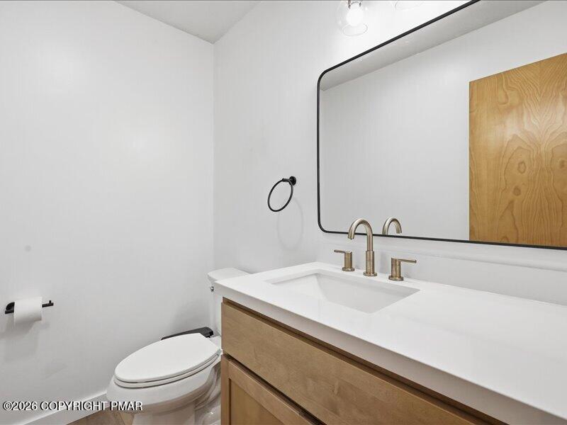 2208 Hillcrest Drive Property Photo 29