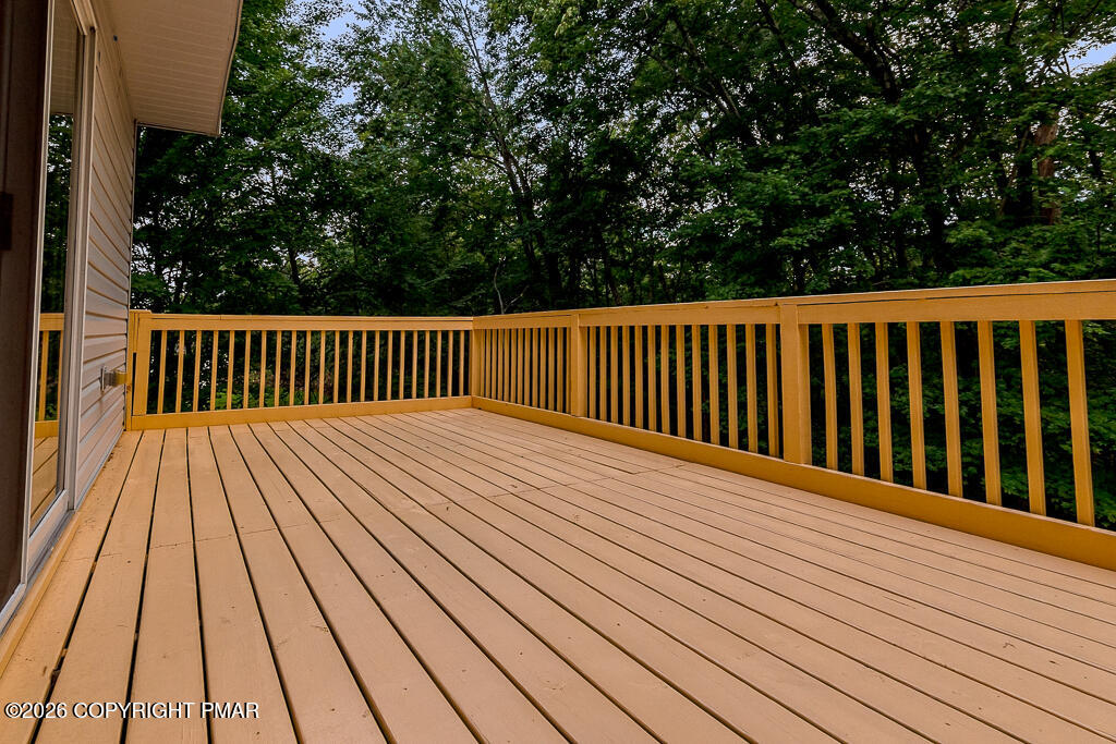 1208 Falls Road Property Photo 4