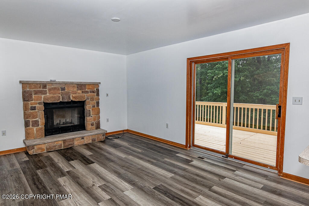 1208 Falls Road Property Photo 5