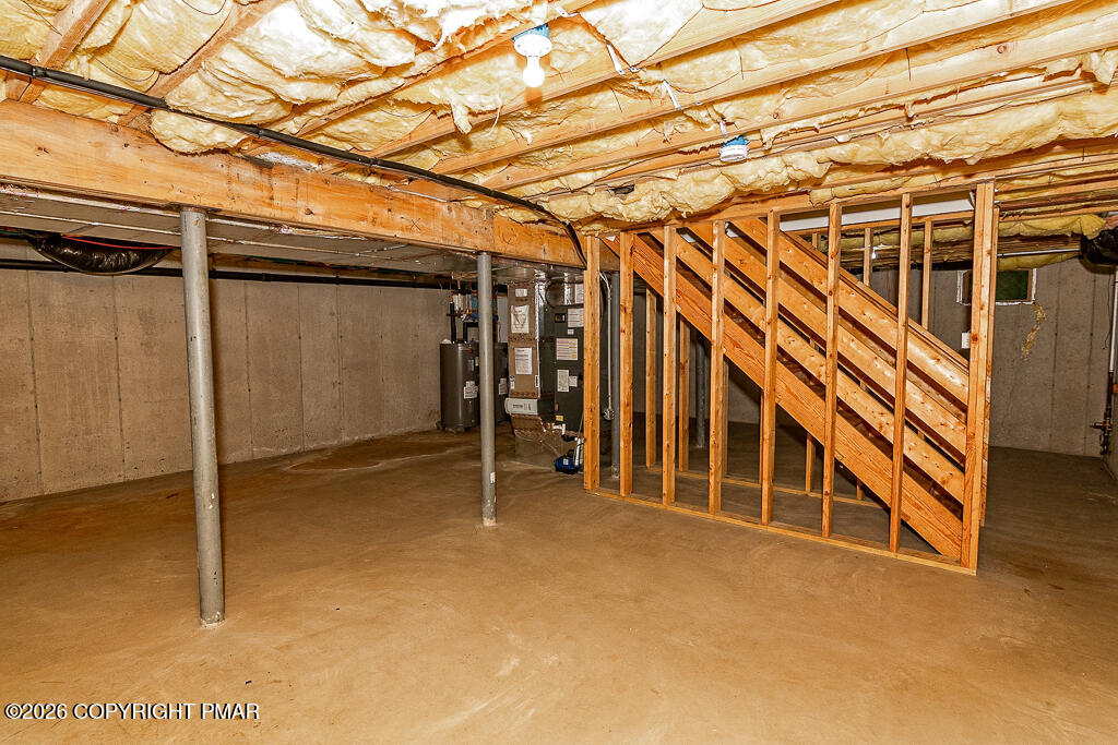 1208 Falls Road Property Photo 32