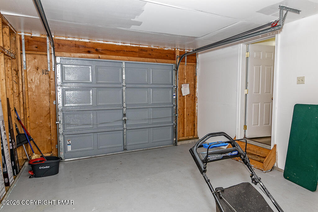 1208 Falls Road Property Photo 34