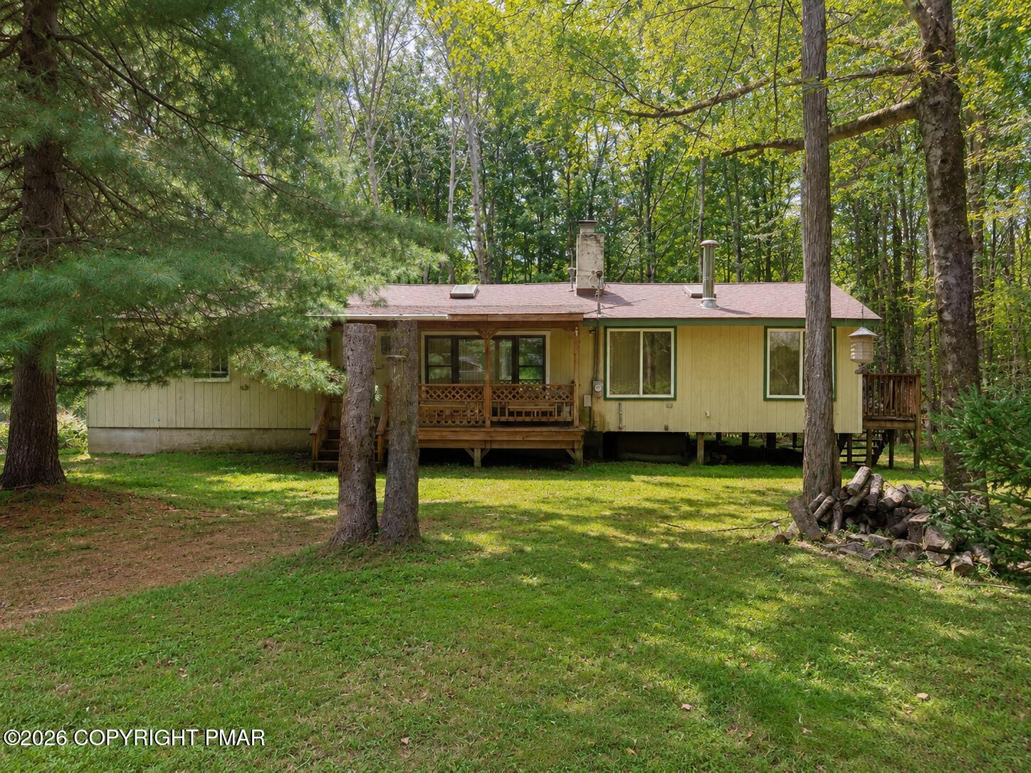 204 Pontiac Path Property Photo 1