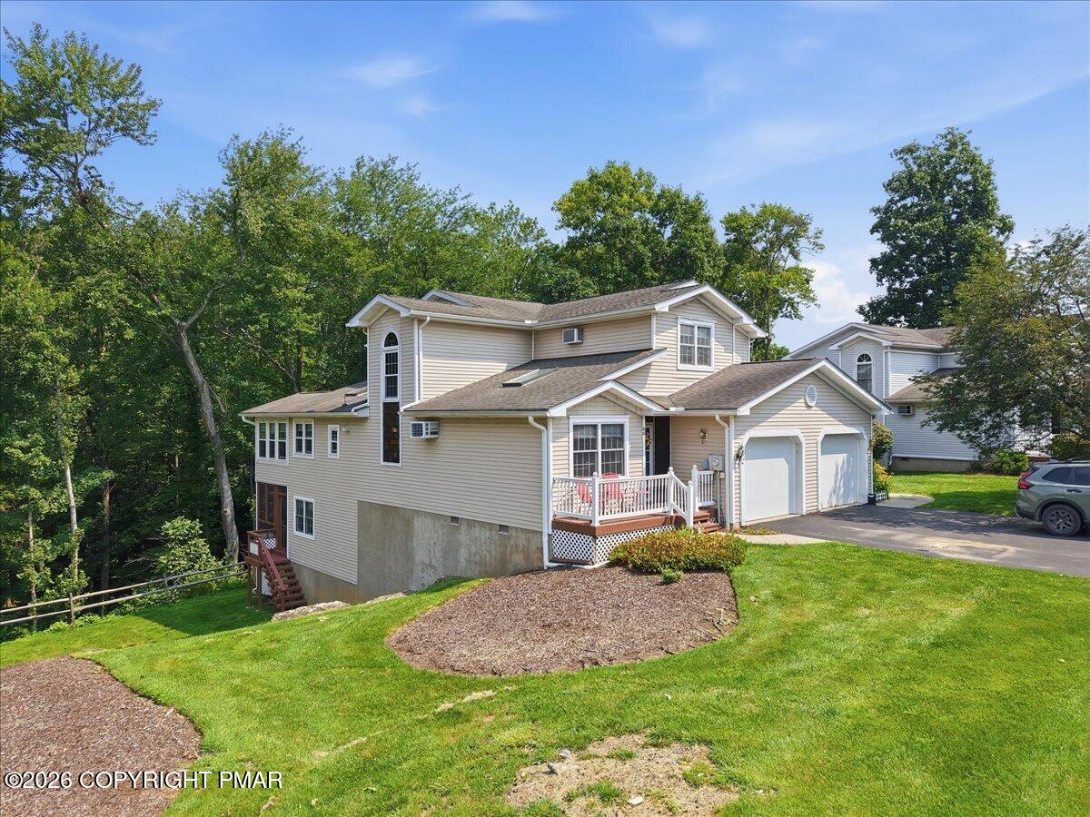 714 Garnet Lane Property Photo 4